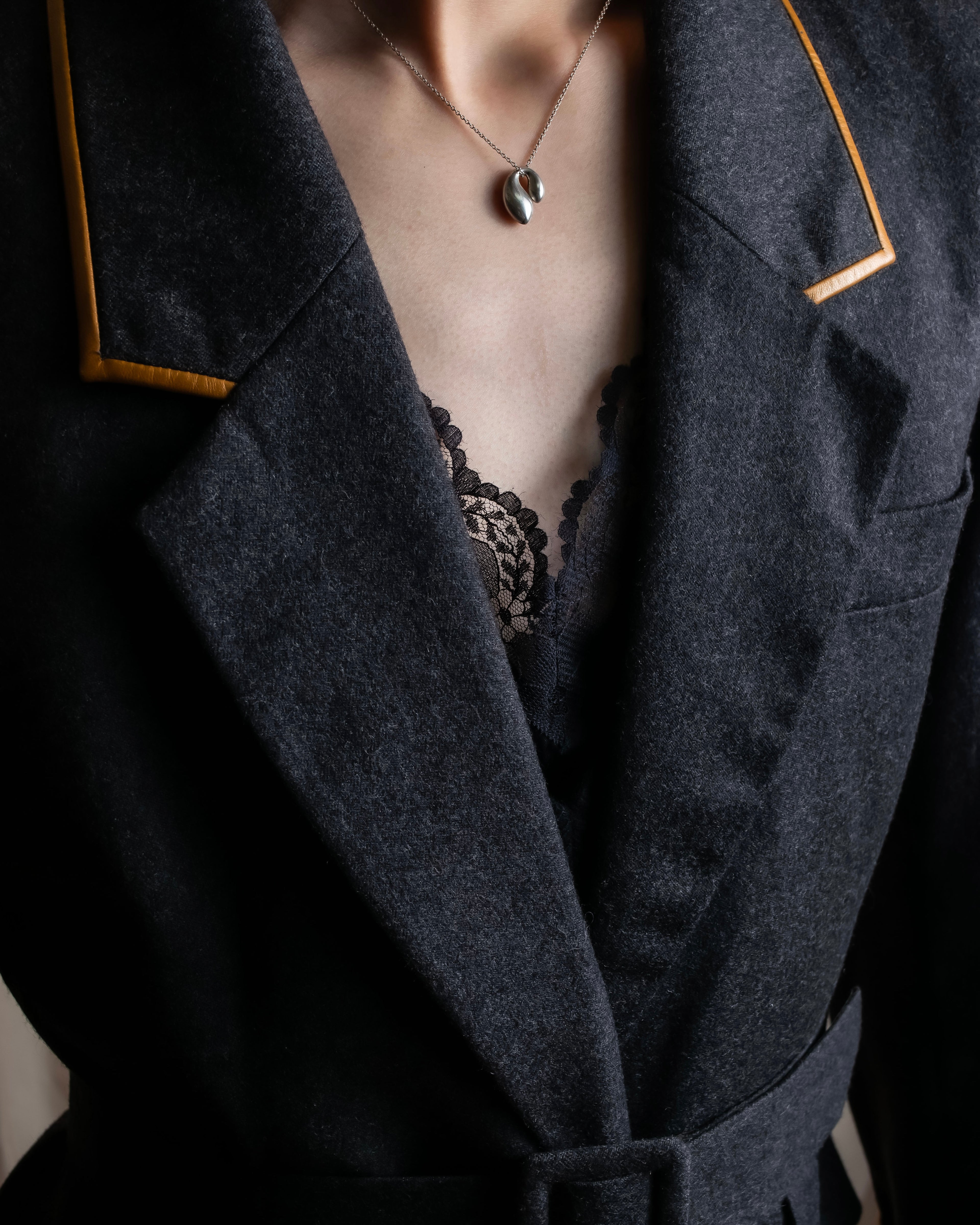 "HERMES" Vintage leather piping design belted tailored jacket