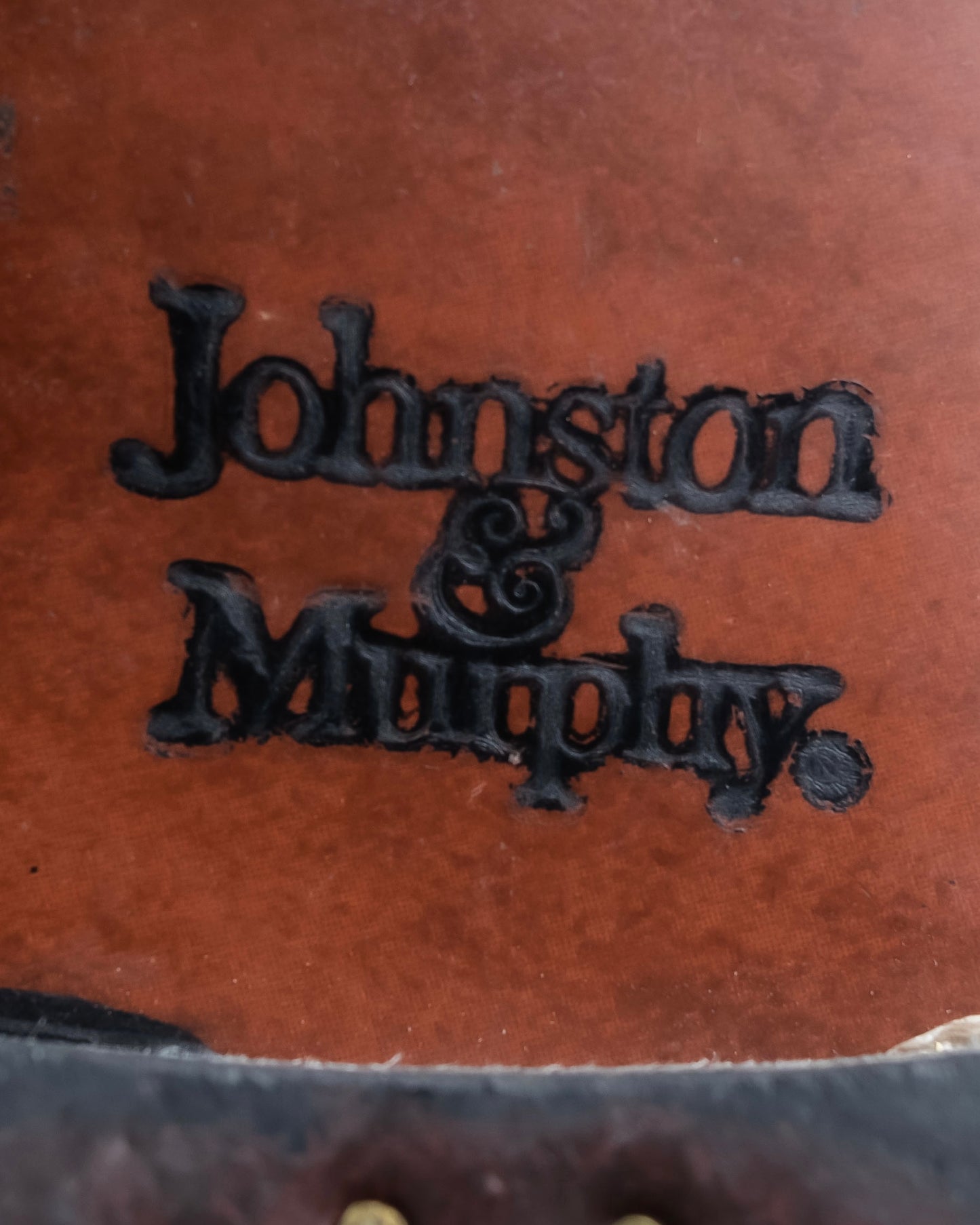 "Johnston & Murphy" Logo engraved fringe design leather shoes