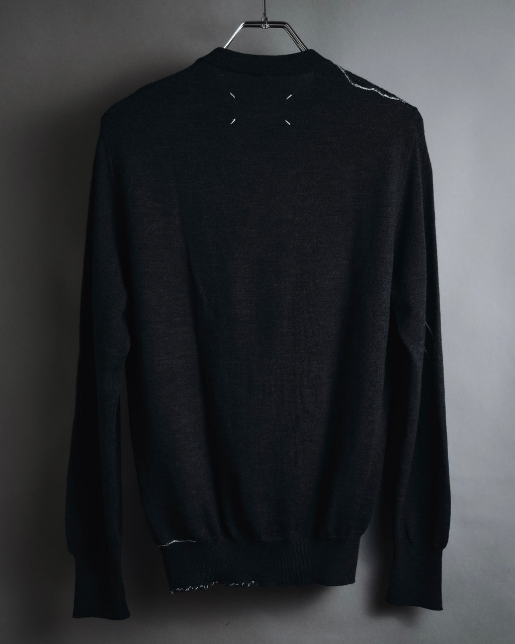 "Maison Margiela" 15AW deconstructed hand-stitched crewneck knit