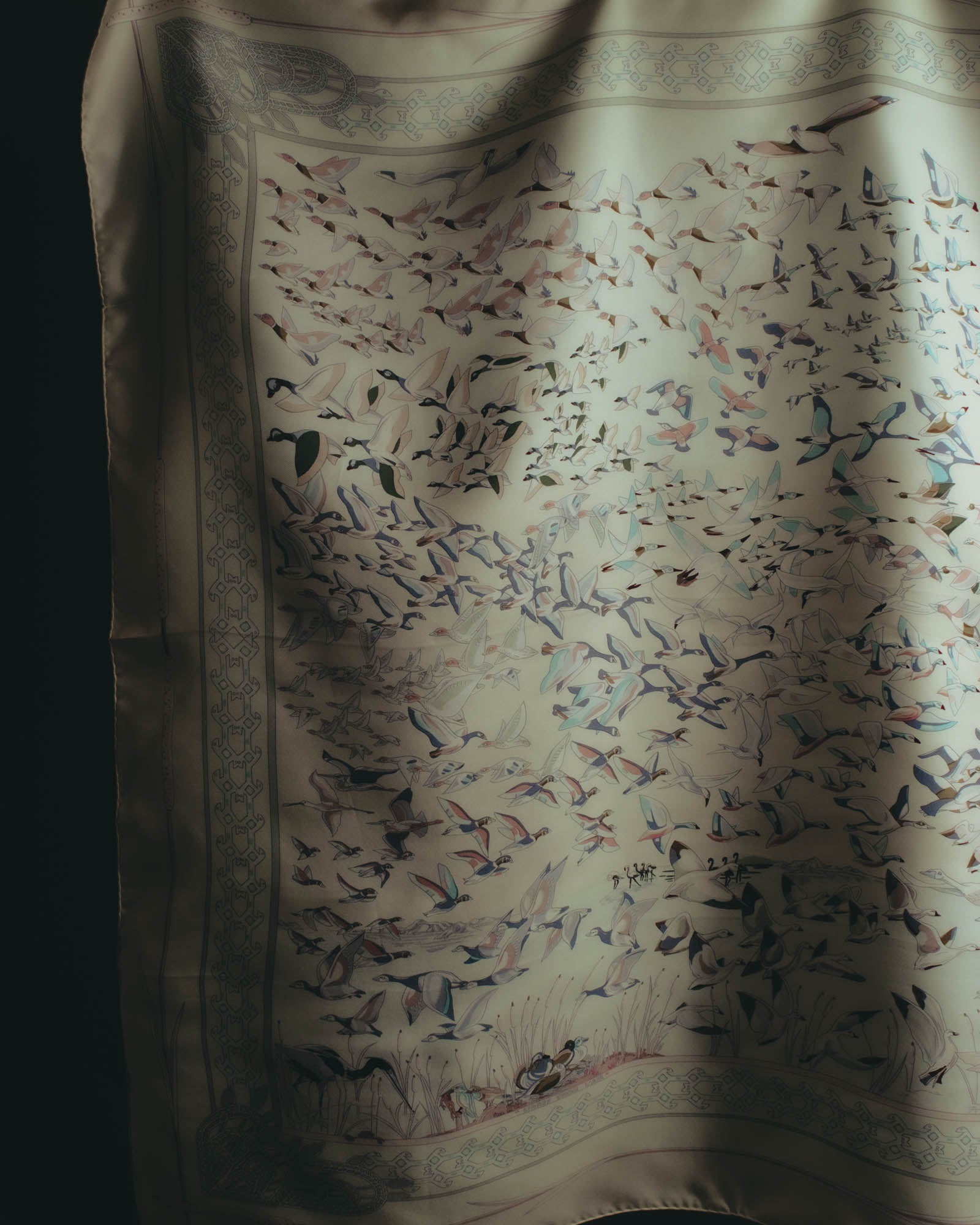 "Hermès" 00's Pastel bird print silk scarf