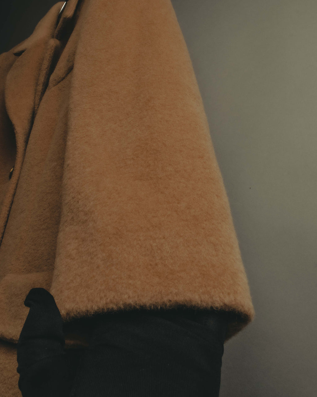 "VALENTINO MISS V" 80's-90's Camel hair single-breasted coat