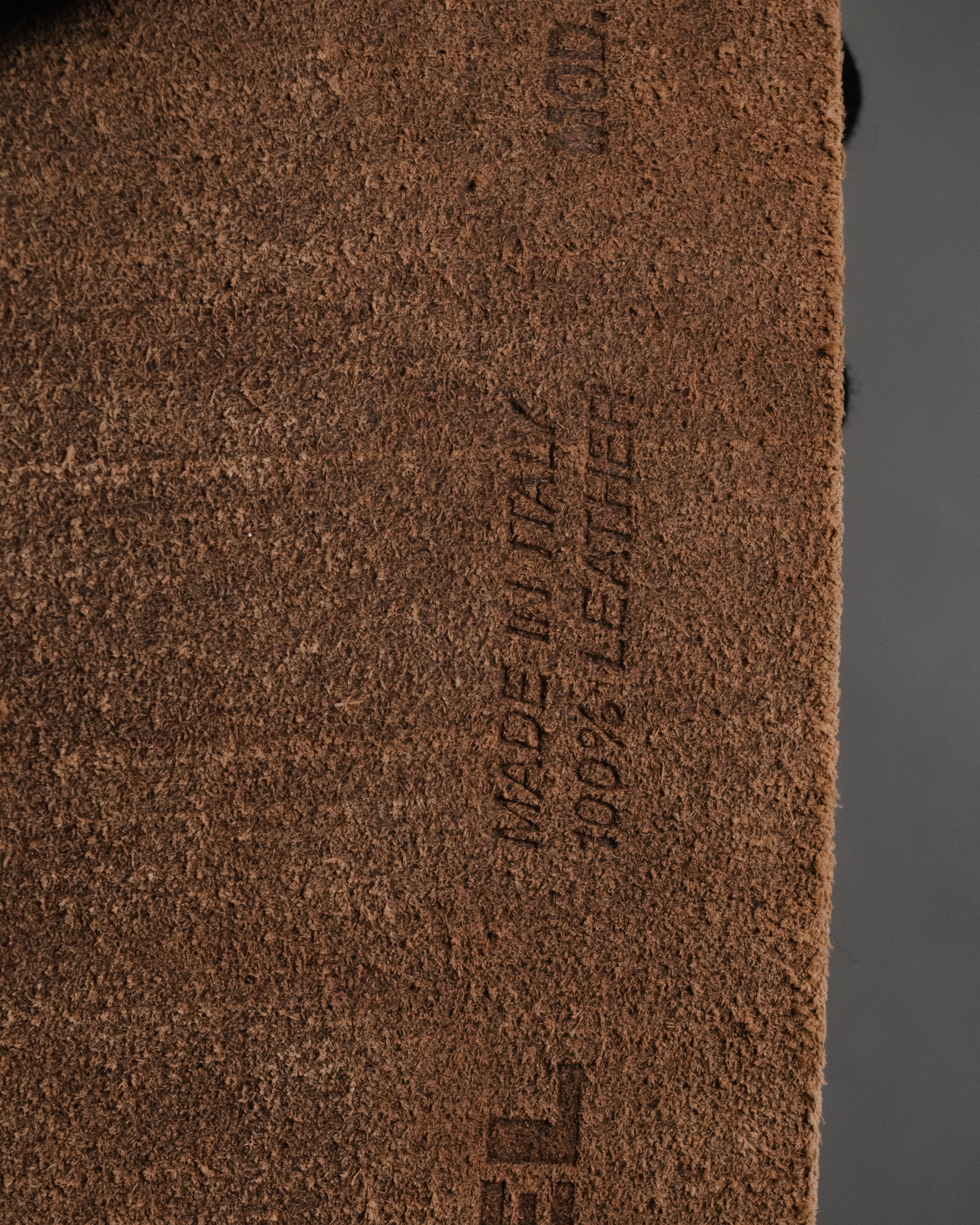 "DIESEL" 00’s Turquoise-studded embossed suede belt