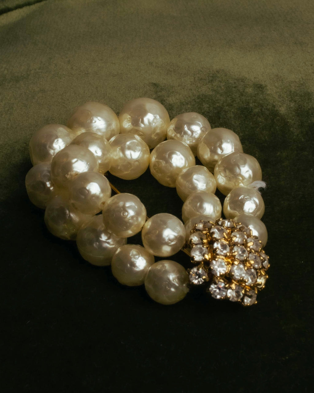 “Christian Dior” 70’s-80’s Boutique pearl rhinestone brooch