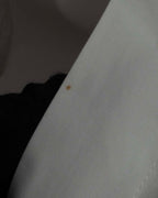 "CHANEL" Gold button design pleated white shirt