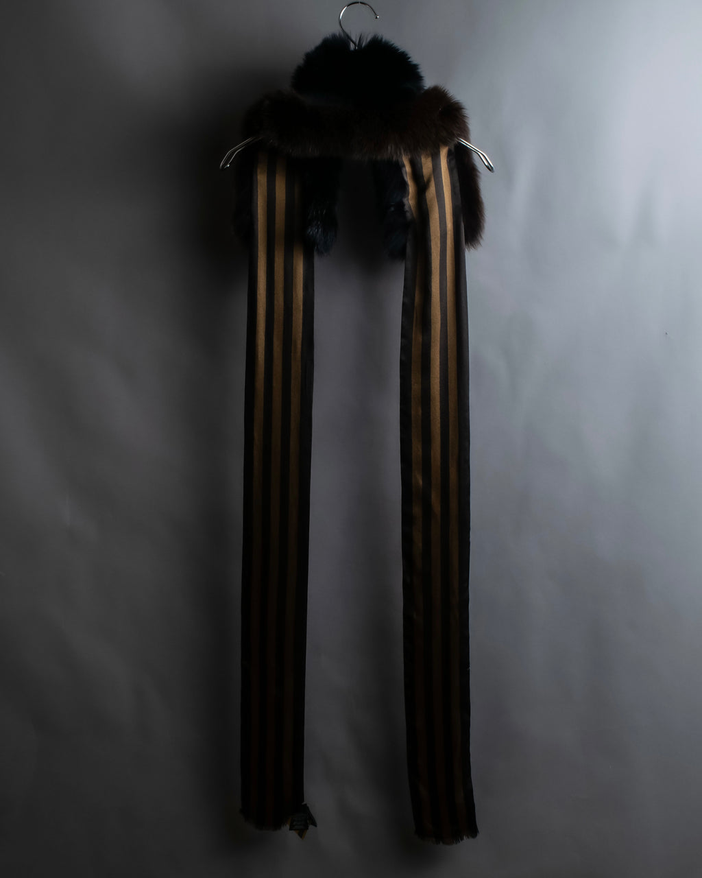 "FENDI" Two-tone striped fur docking stole