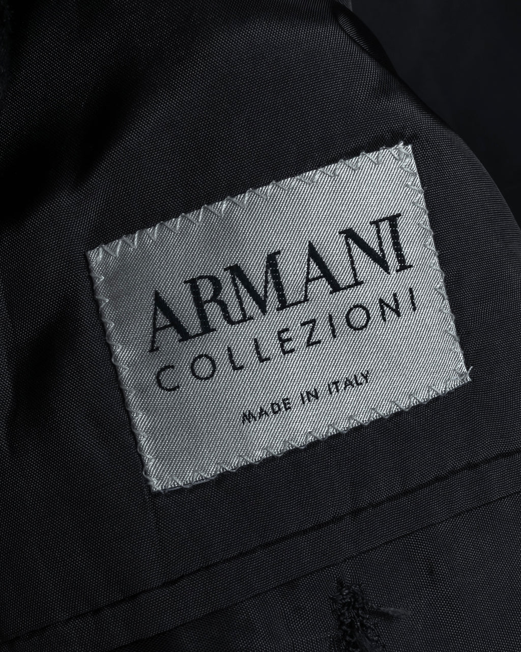 "ARMANI COLLEZIONI" Deep charcoal pinstripe set up