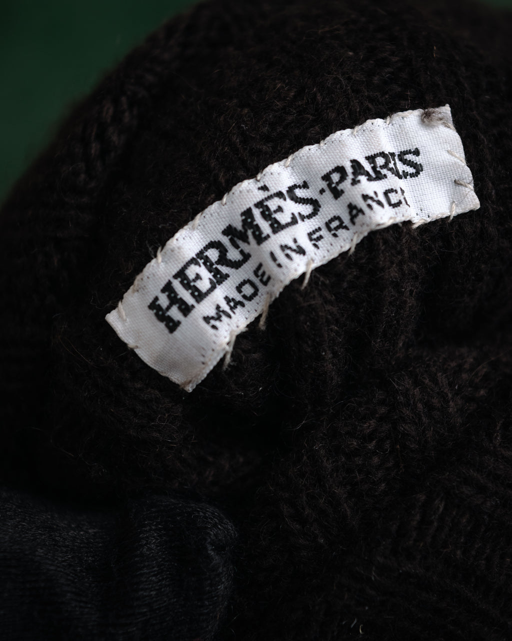 –SPECIAL– “HERMES” 80’s-90’s Cashmere lined suede driving gloves