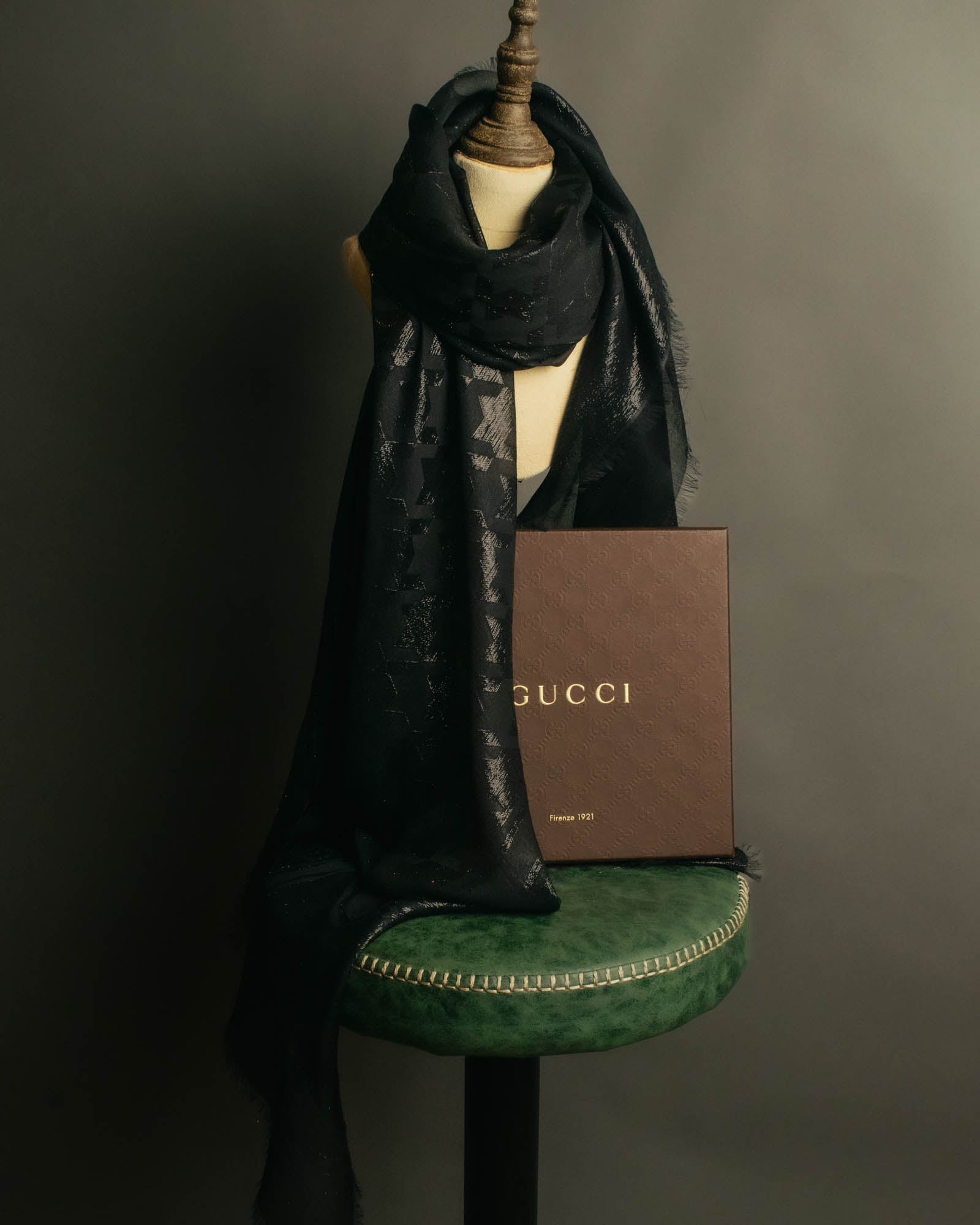 -SPECIAL- “GUCCI” 2013’s-2016’s Metallic jacquard silk stole