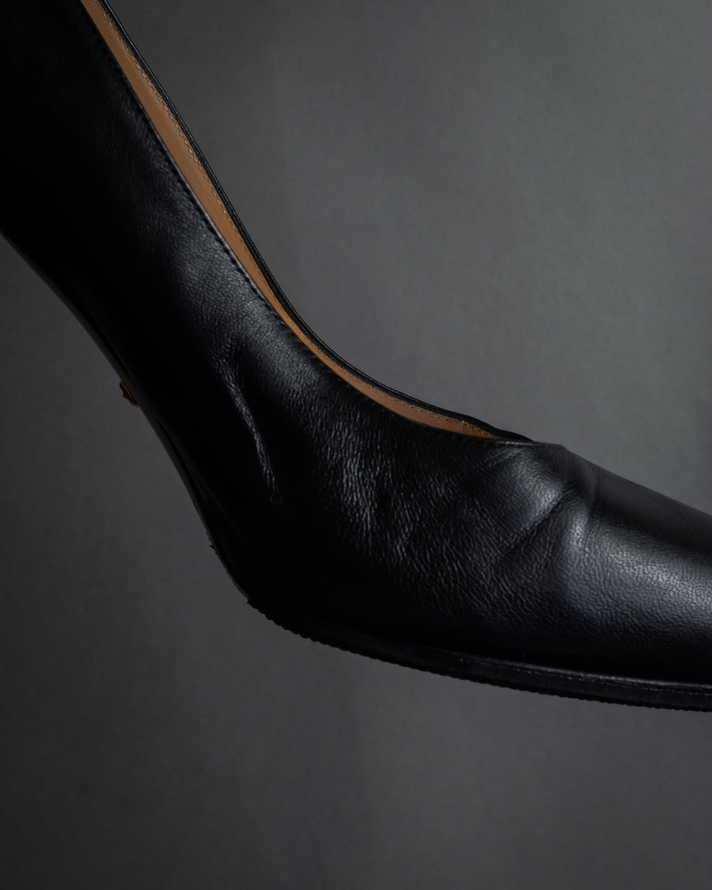 "GUCCI" Michele design ribbon crystal buckle pumps