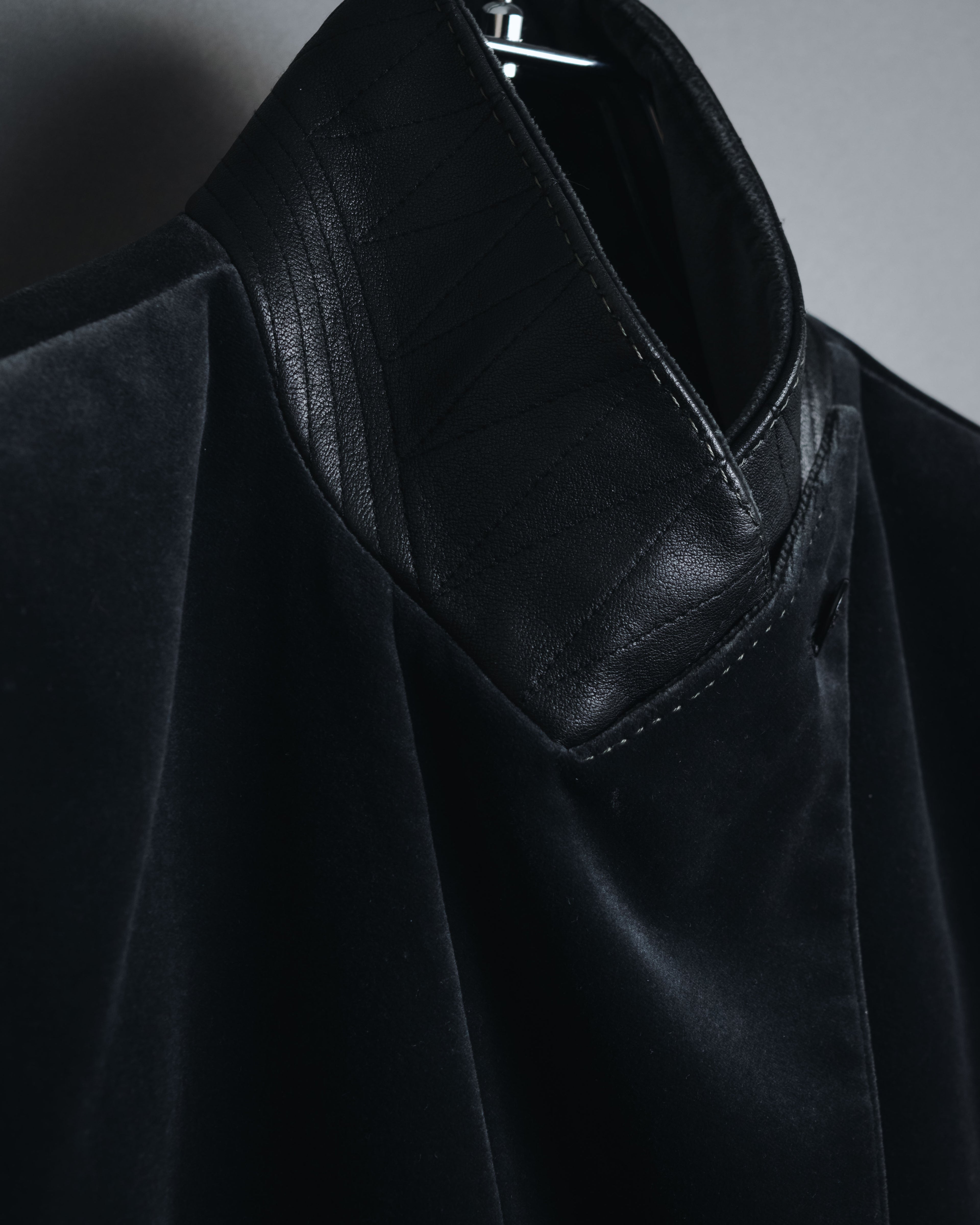 –SPECIAL– "HERMES"
00’s Velvet switchinglamb leather collar special tailored jacket
