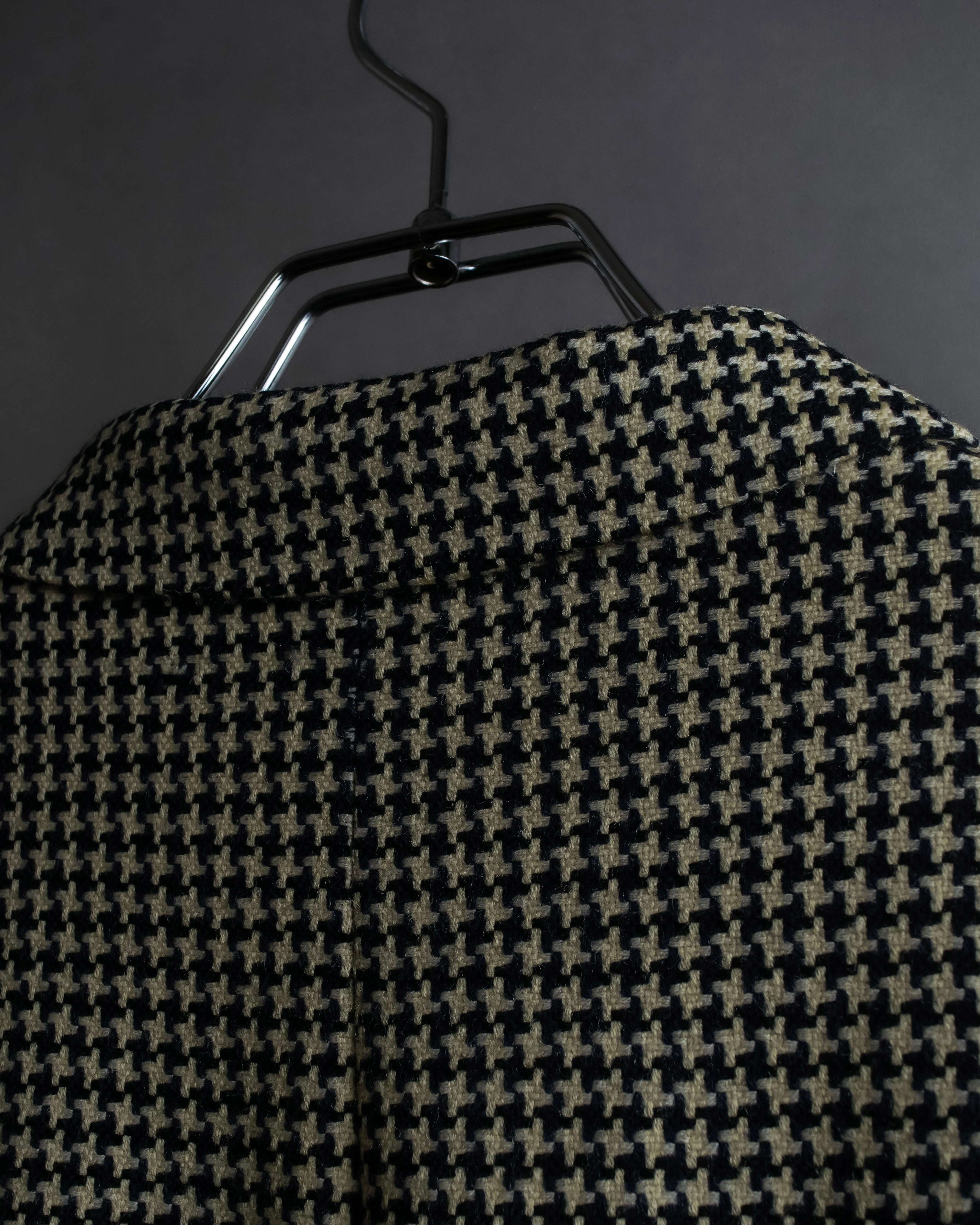 "HUGO BOSS" Houndstooth structured shoulder line tailored jacket