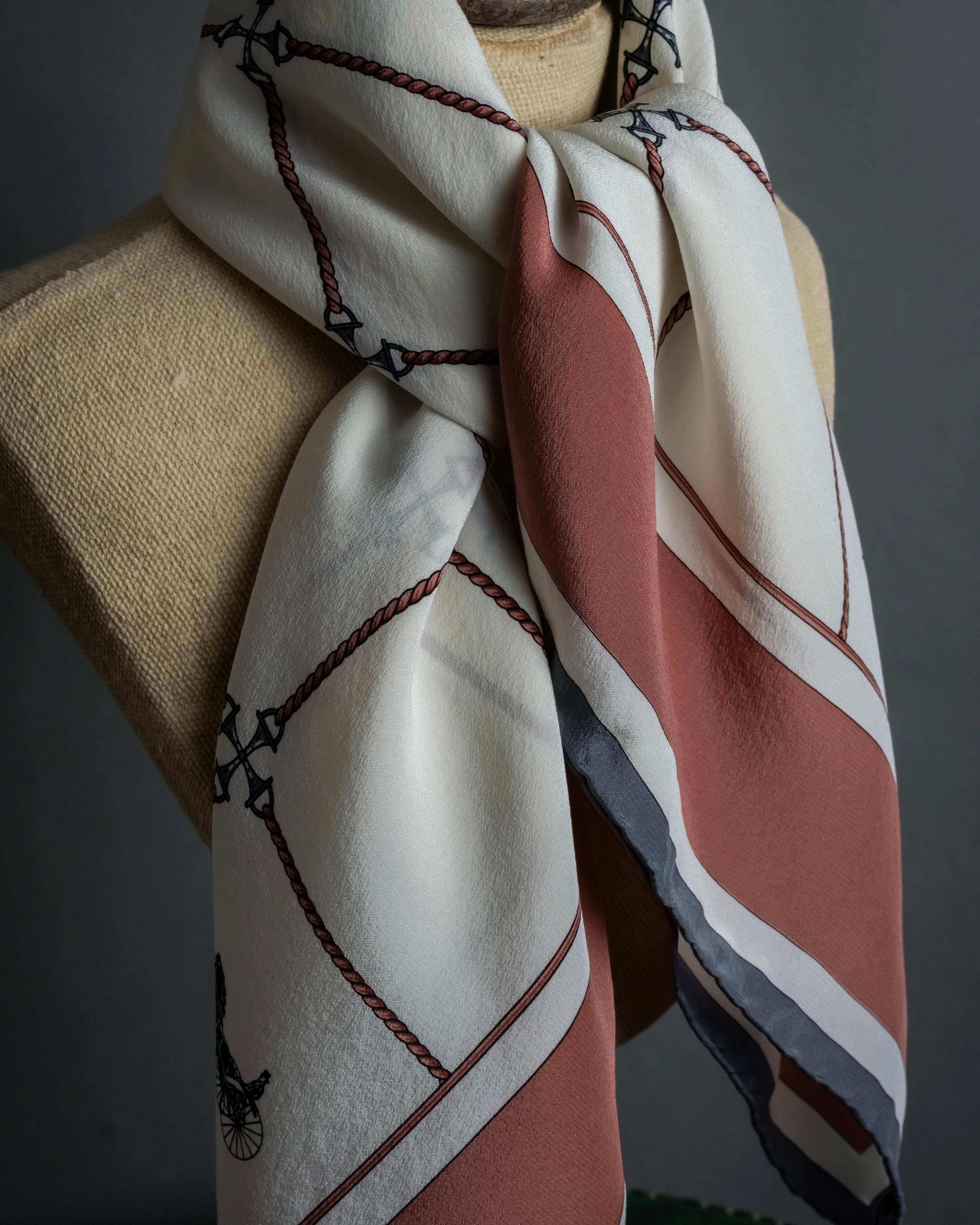 "CELINE" Horse-drawn carriage design silk scarf