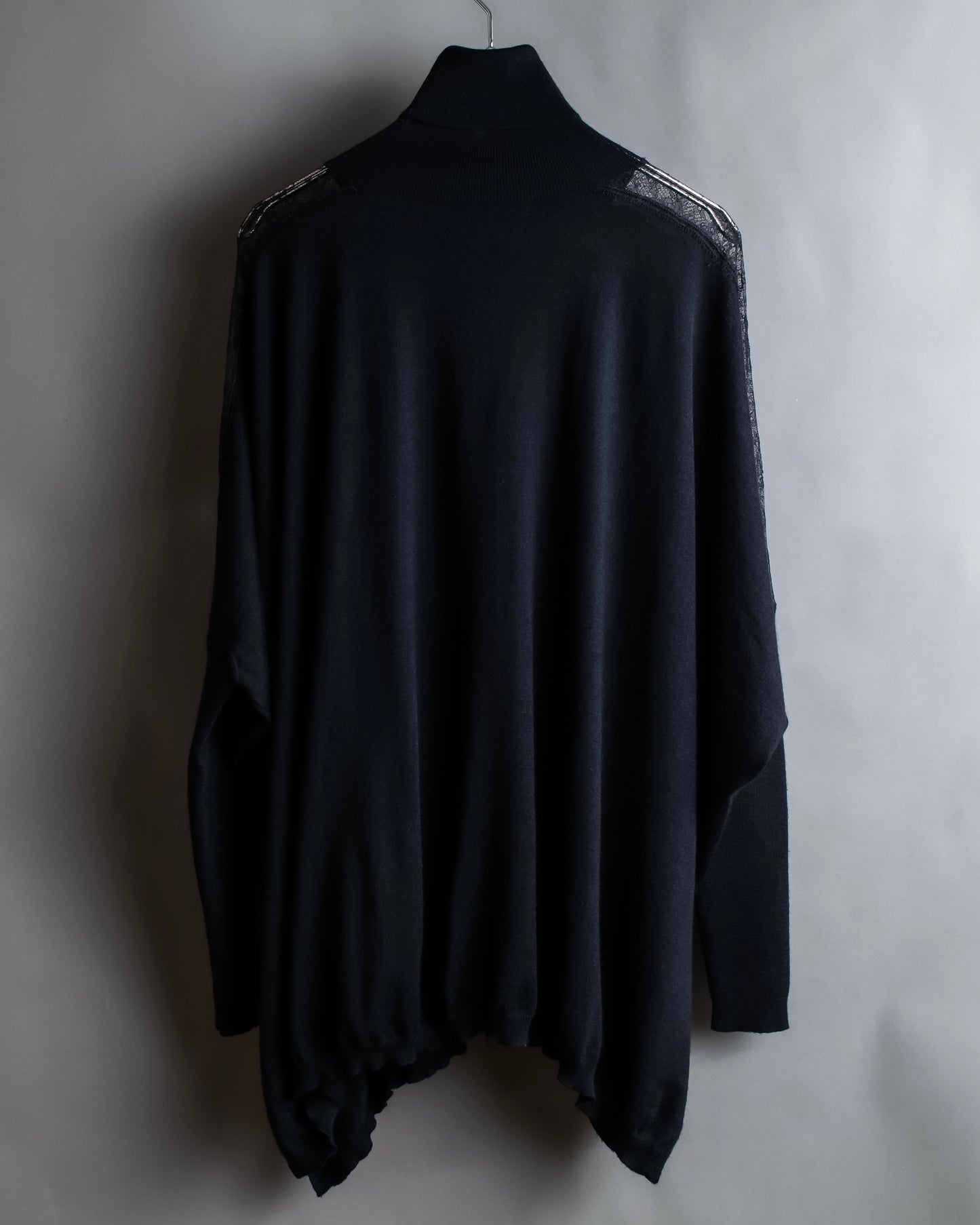 "VALENTINO" Lace switching design turtleneck knit pullover