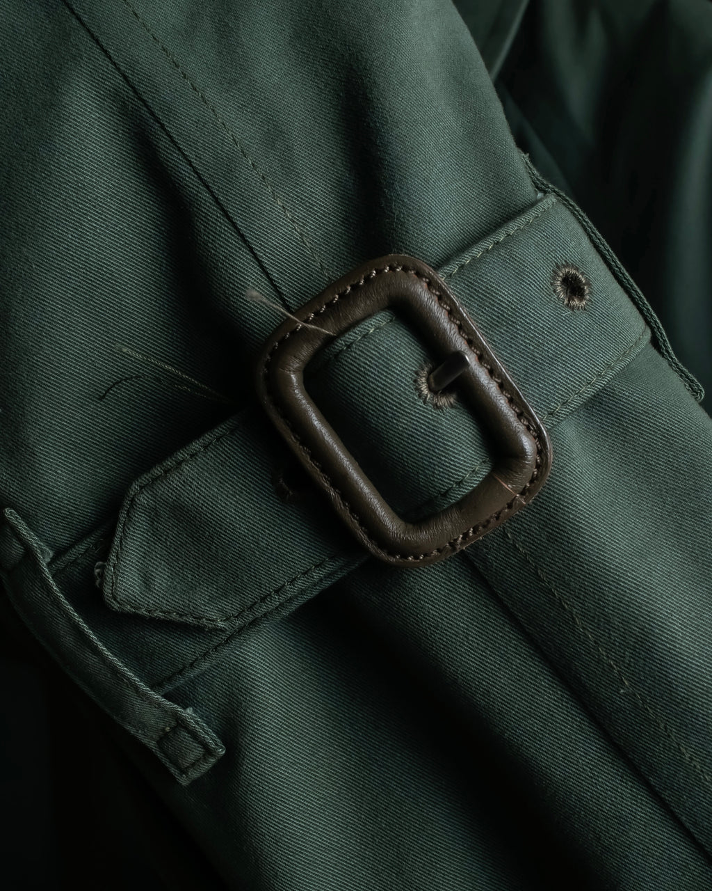 "BURBERRYS" Military detail oversized belted trench coat