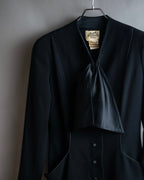 "HERMES" Ribbon scarf detail shaped coat