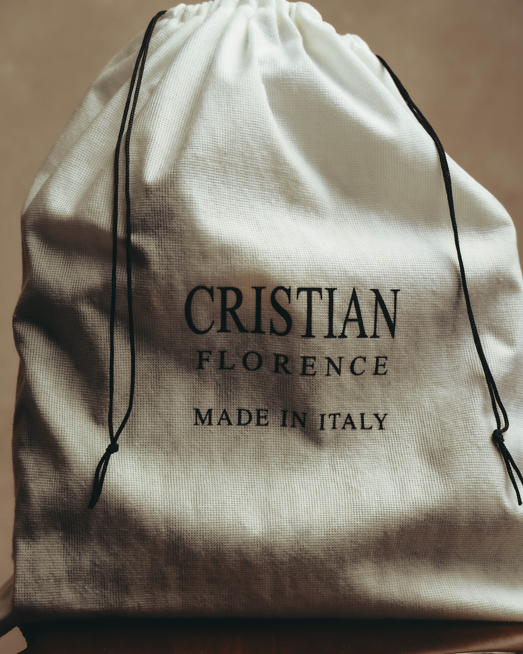 -SPECIAL- "CRISTIAN FLORENCE" 90's-00's Classic crocodile embossed leather structured top handle bag