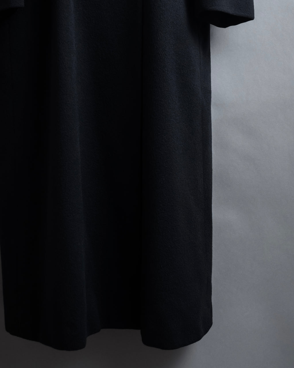 "Aquascutum" Elegantly tailored double-breasted long chester coat