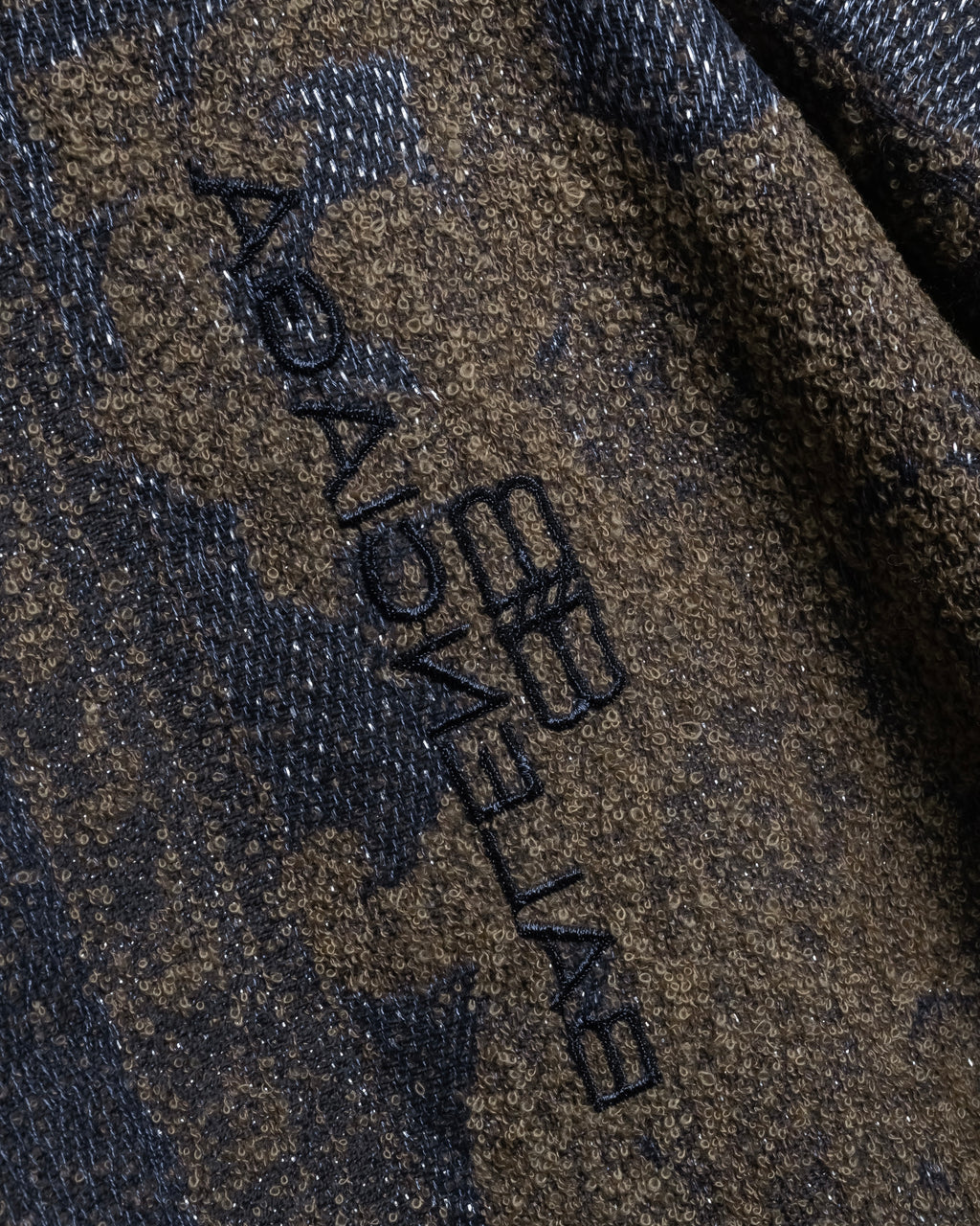 "BALENCIAGA" Large size lame jacquard weave stole