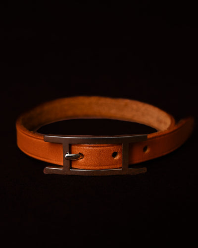 HERMES/ “Hapi” H Logo Leather Bracelet