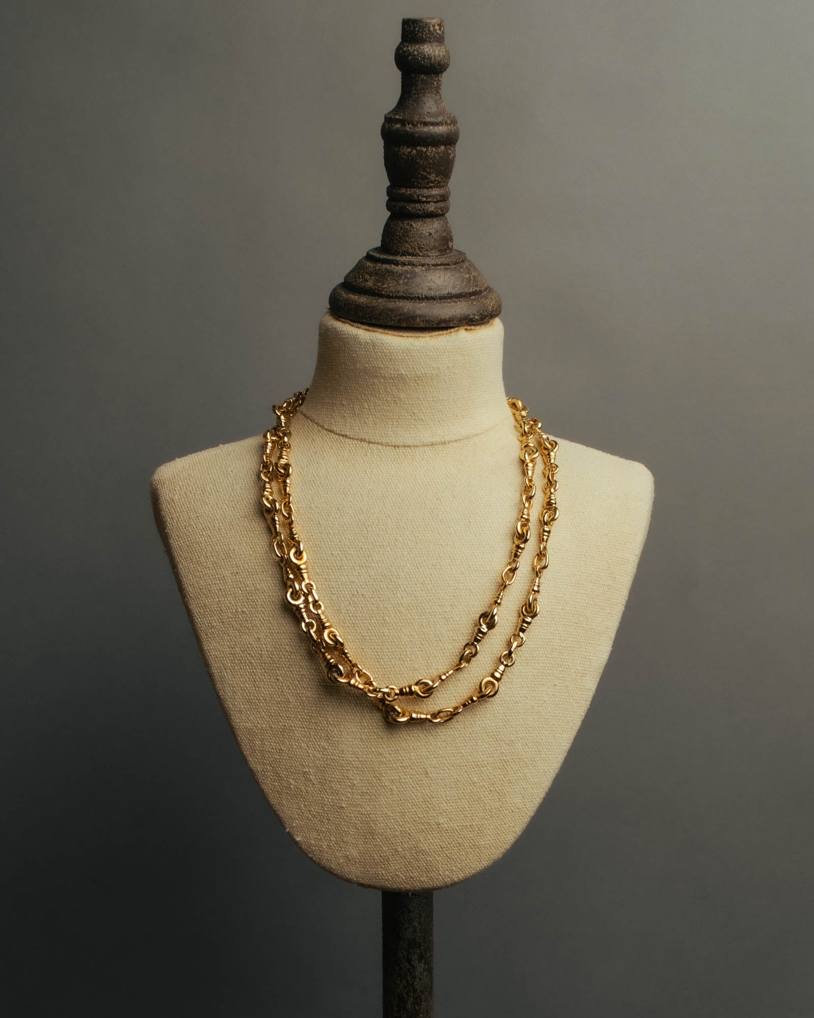 "Christian Dior" 80's-90's Gold tone chain necklace