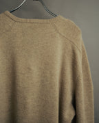 -MOOD Vintage Collections-
80’s-90’s V-neck lambswool knit