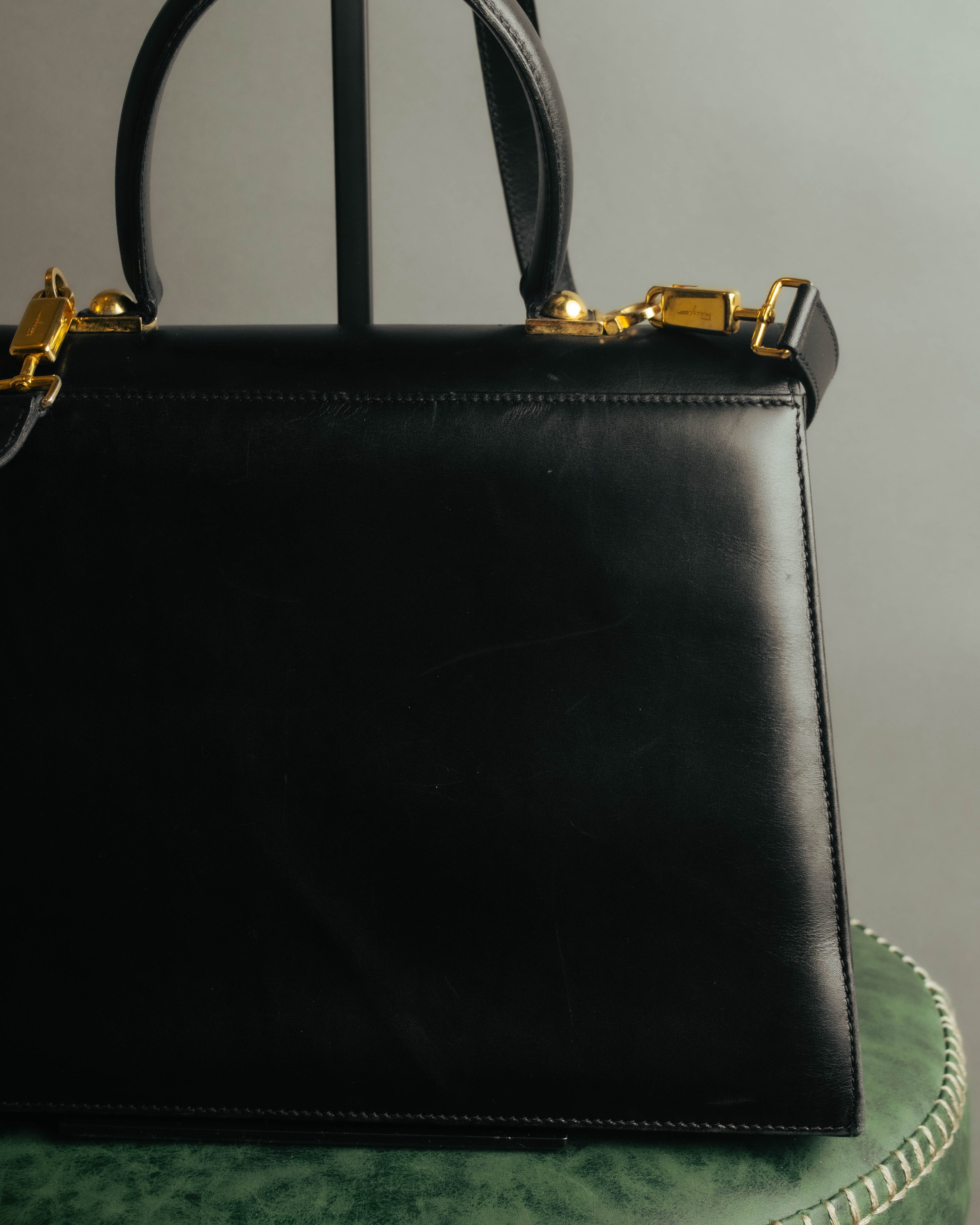 “Salvatore Ferragamo” 90’s-00’s Gancini leather top handle shoulder bag