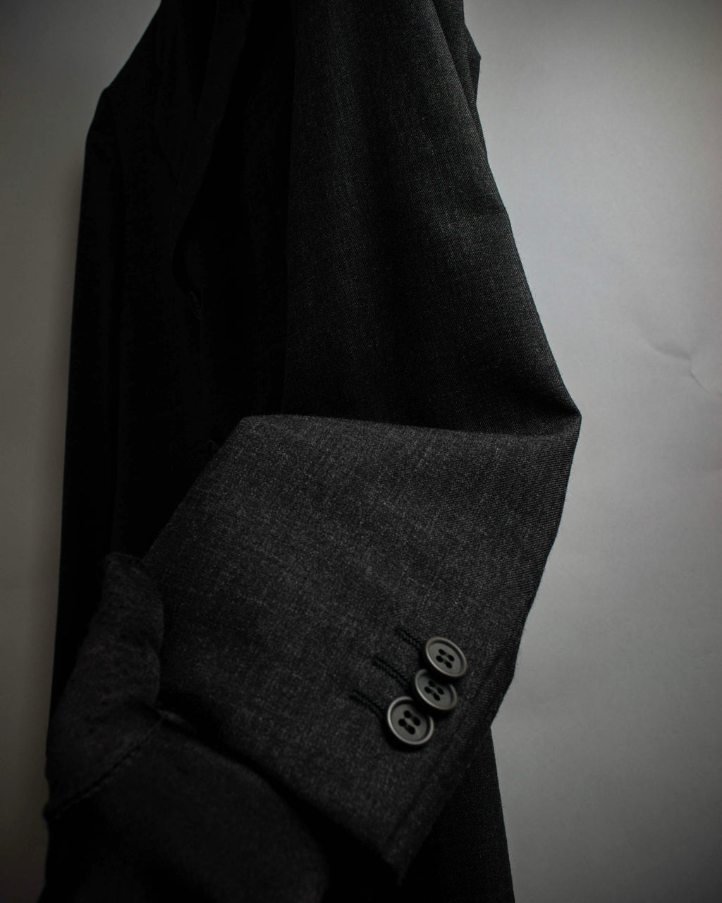 "GIORGIO ARMANI" LE COLLEZIONI line classical tailoring set up