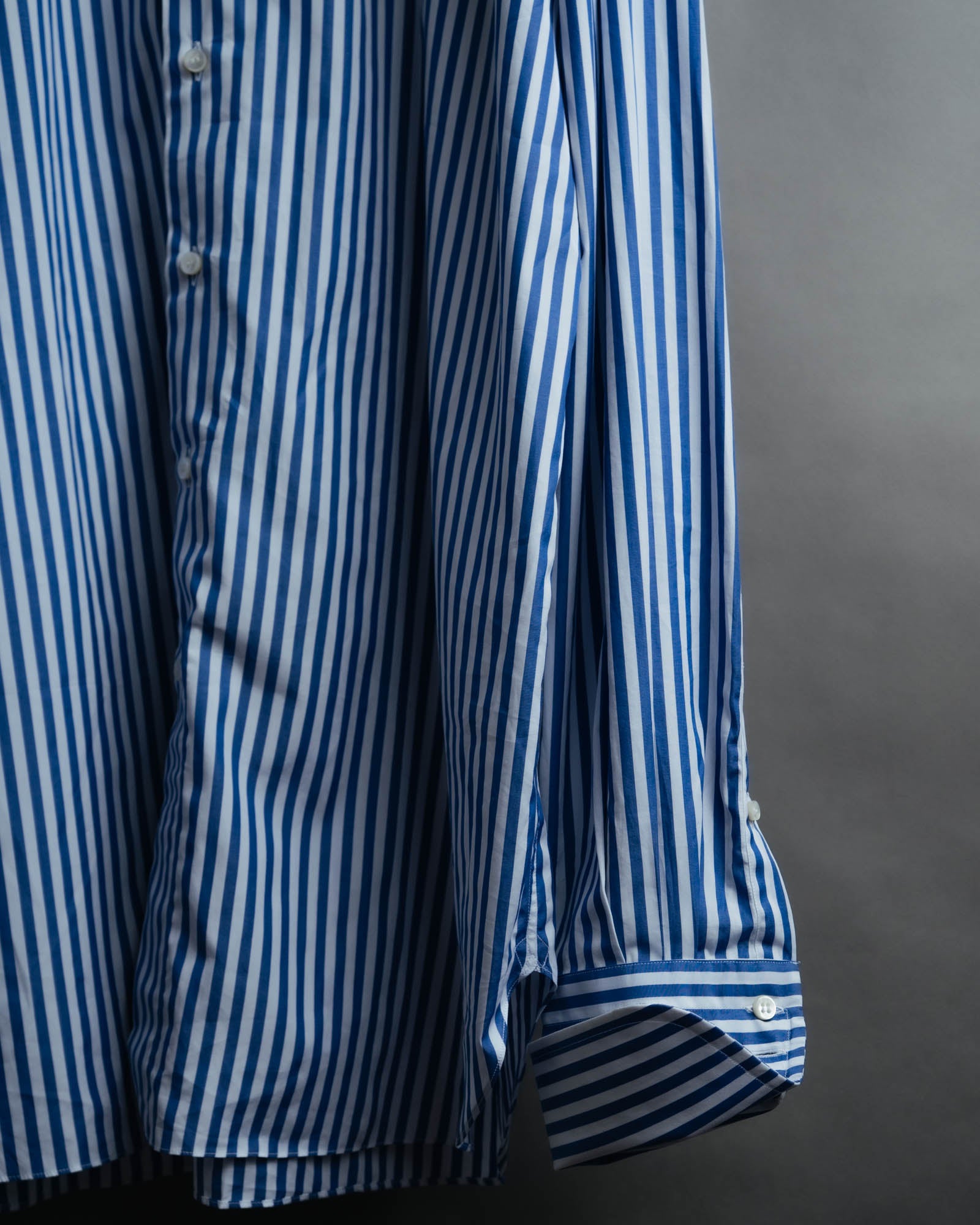 -MOOD MILLÉSIMES- 90’s-00’s vivid blue stripe wide-spread collar shirt