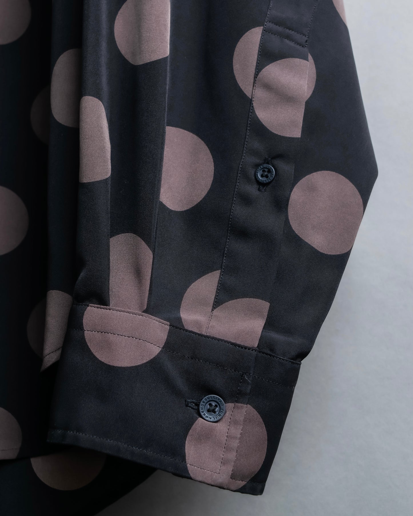 "JOHN LAWRENCE SULLIVAN" 19SS dot pattern oversized shirt