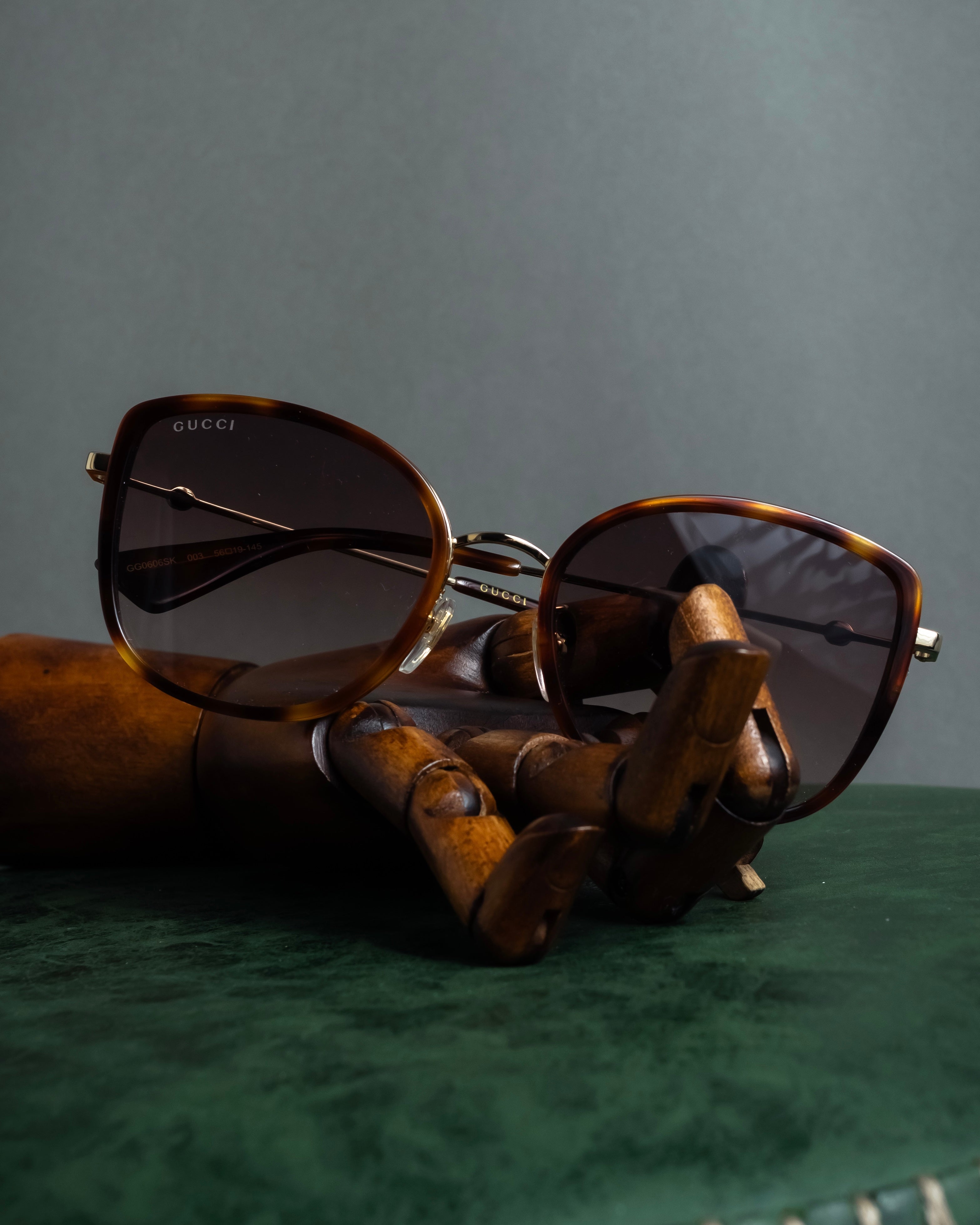 "GUCCI" Square butterfly over-frame sunglasses