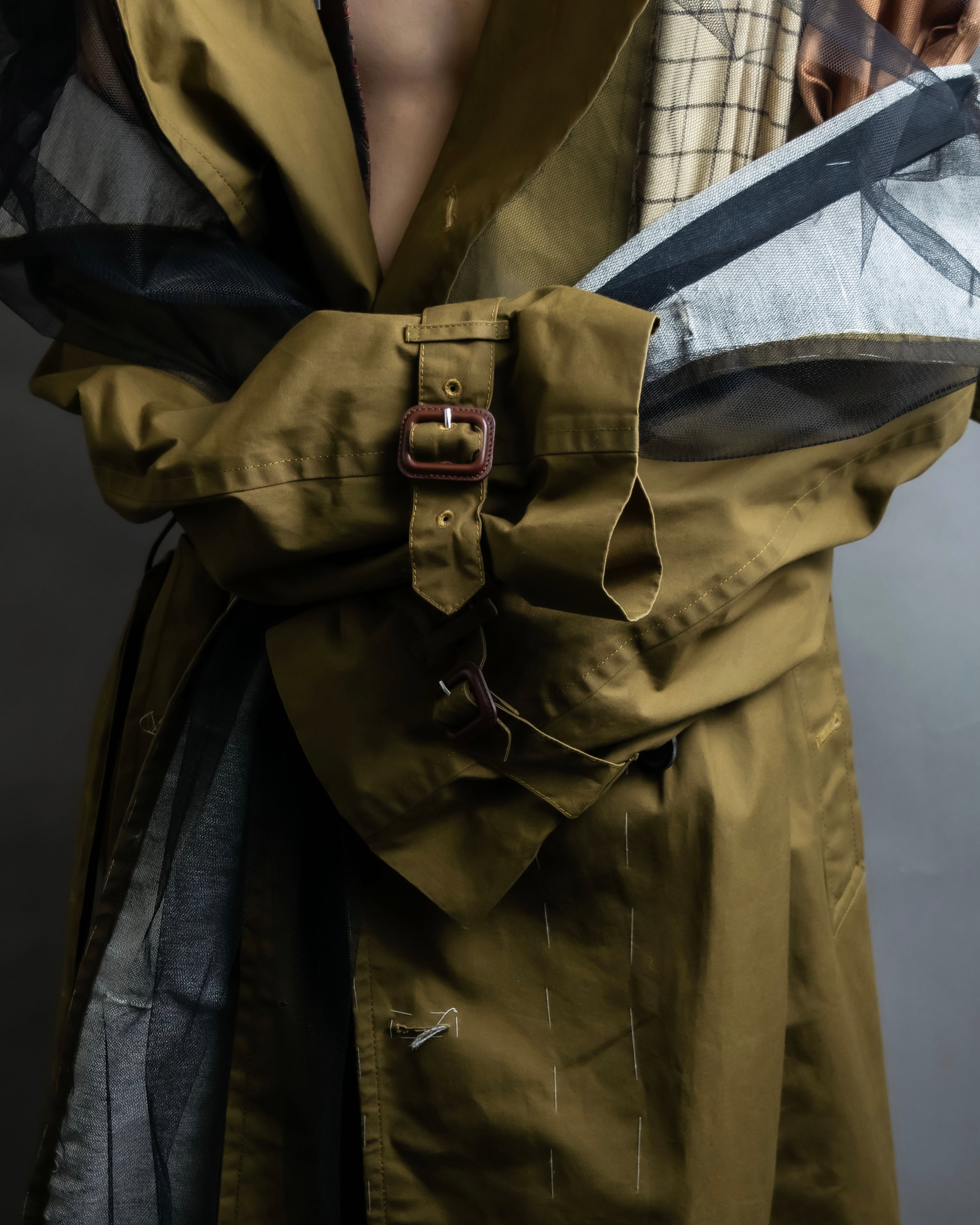 "MAISON MARGIELA" 20AW reconstructed tulle docking trench coat