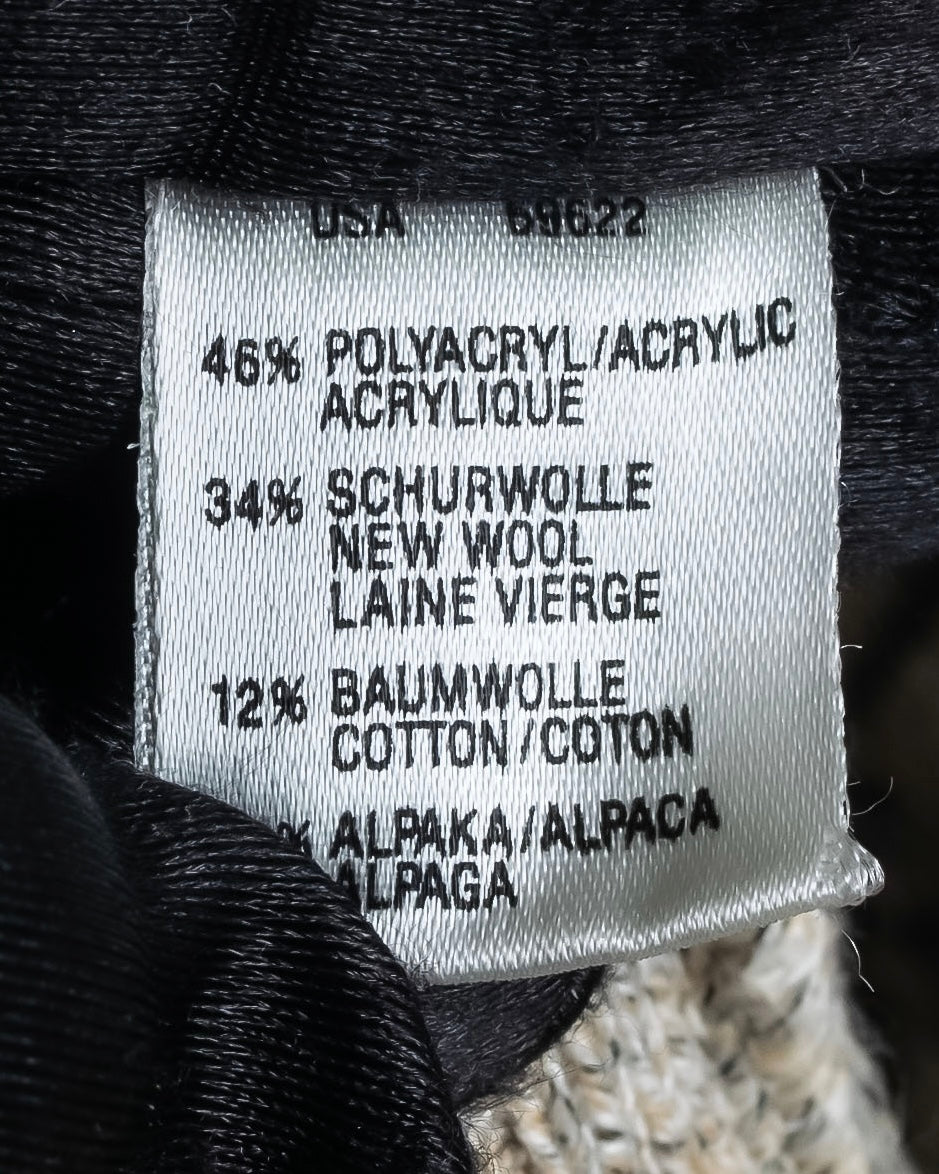 "Vintage geometric pattern V-neck knit"