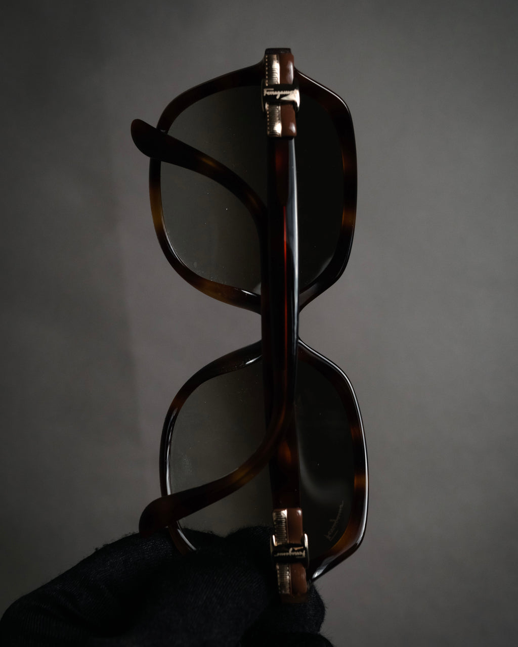 “Salvatore Ferragamo” 2010’s Havana acetate oversized sunglasses