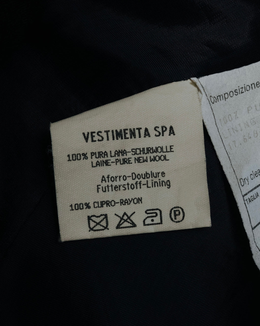 –SPECIAL– "GIORGIO ARMANI"
90’s Borgonuovo 21 pinstripe fly front long coat