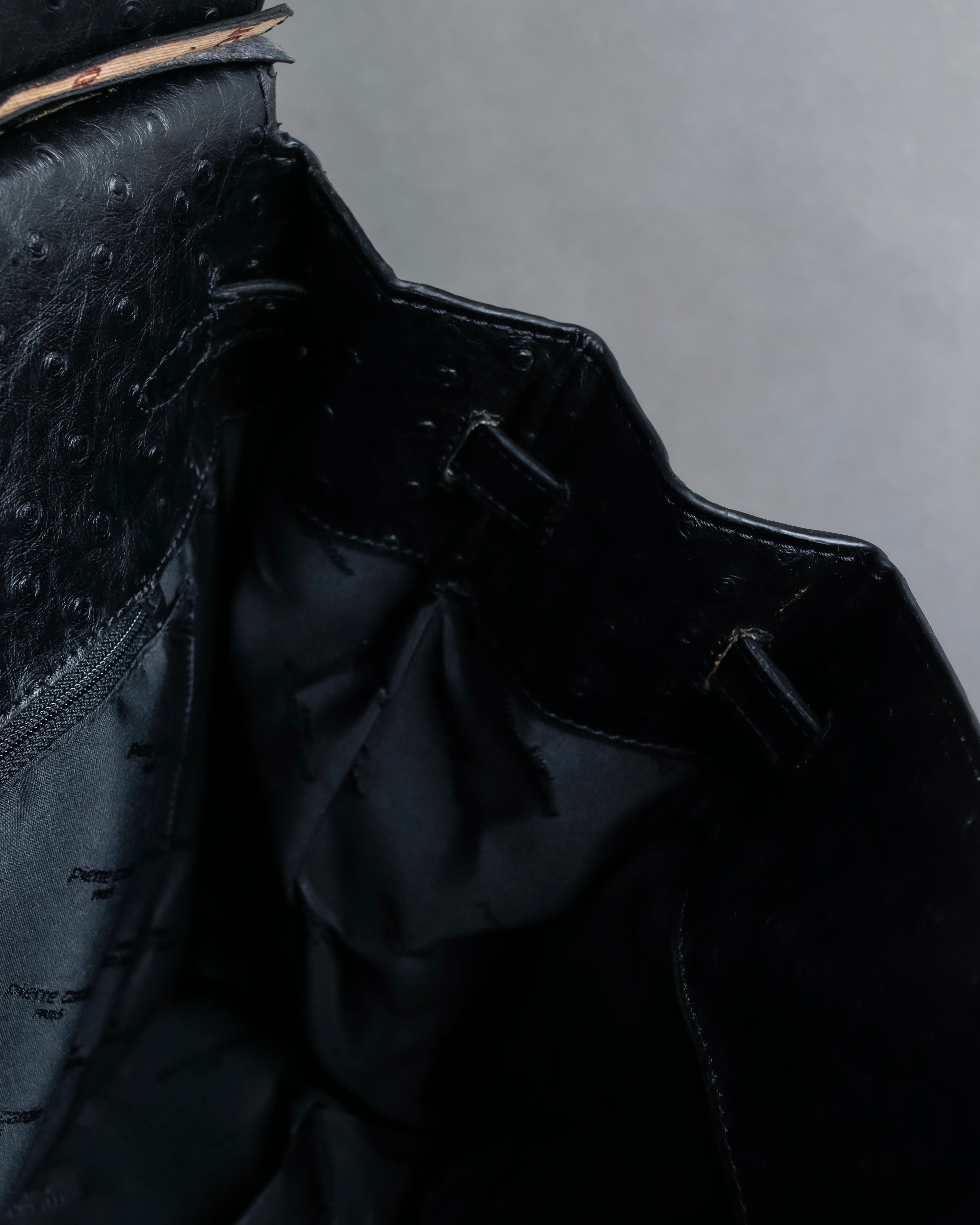 "Pierre Cardin" Turnlock design ostrich leather top handle bag