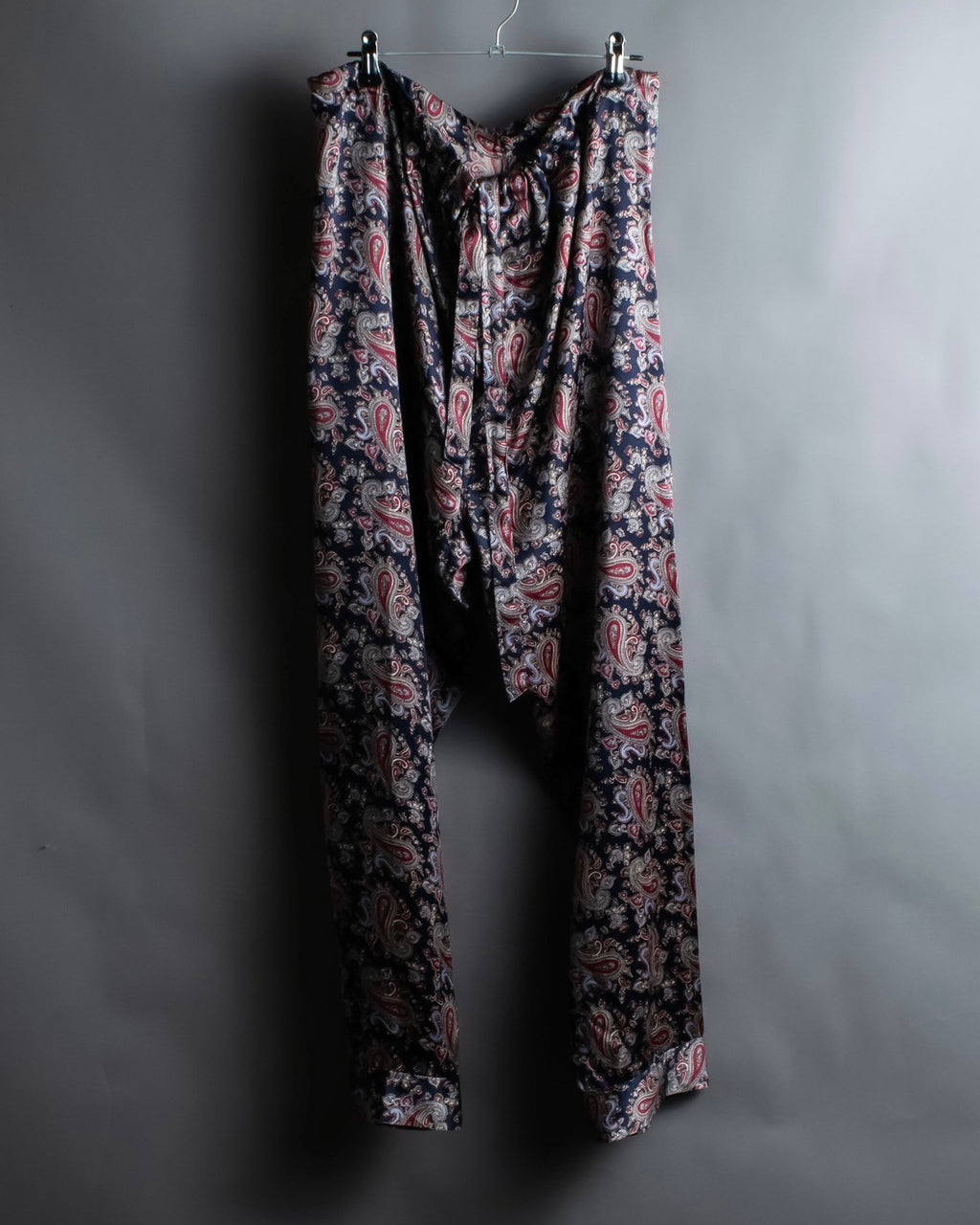 "Christian Dior" 100% silk paisley pajama set