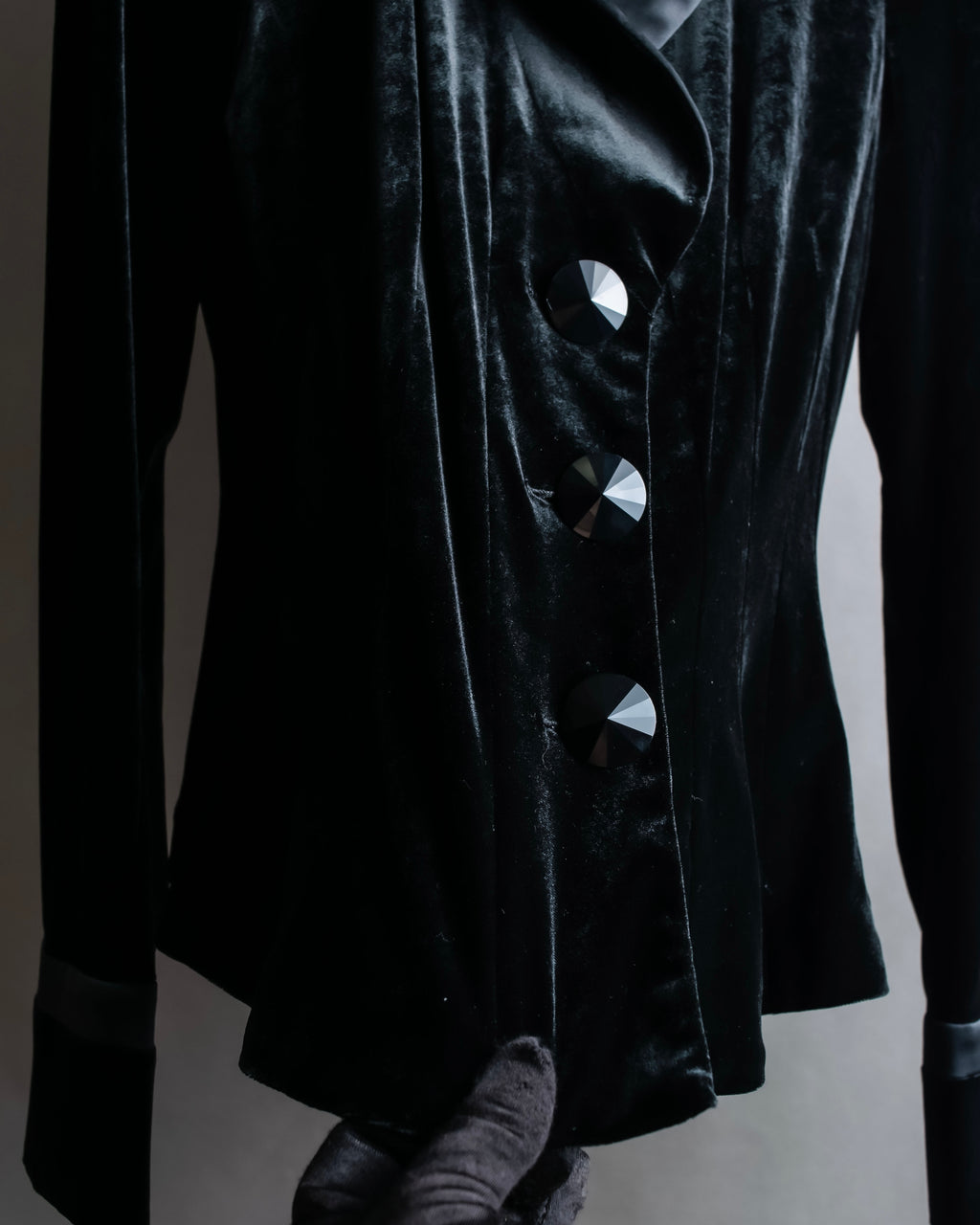 "ARMANI COLLEZIONI" Satin switched design velvet jacket