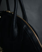 “Salvatore Ferragamo” 2000’s Pebbled leather turn lock bag
