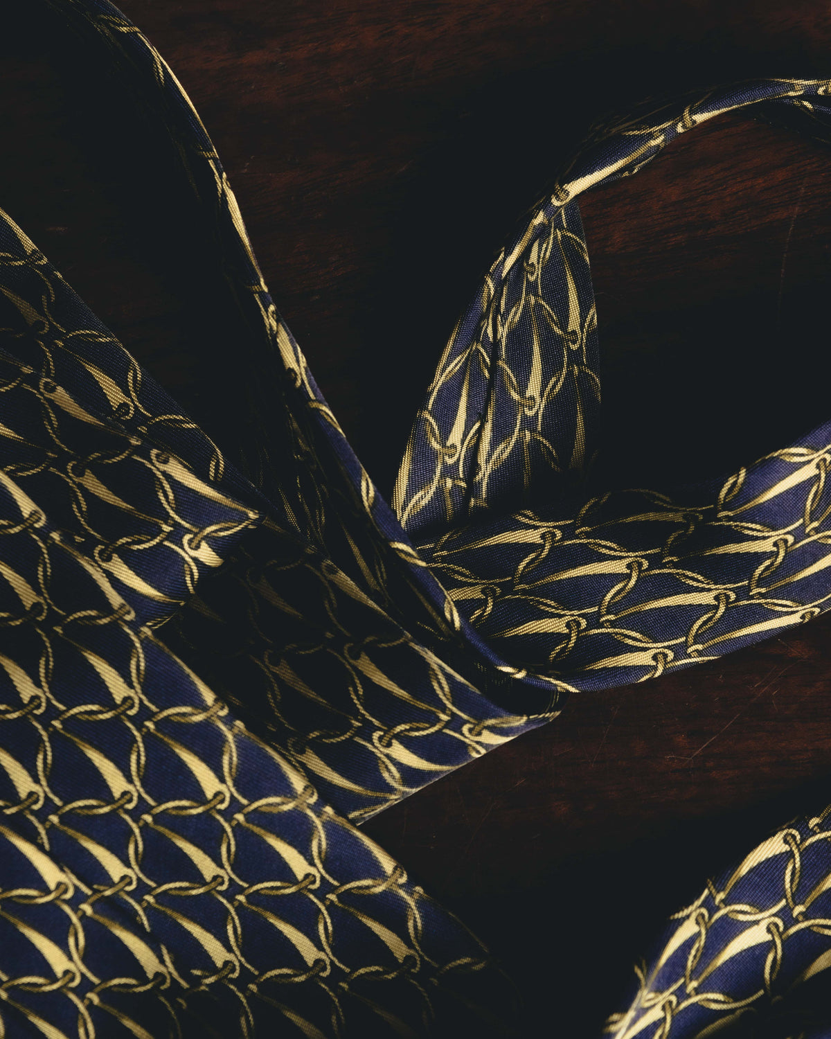 "GUCCI" 80's Nautical patterned silk necktie