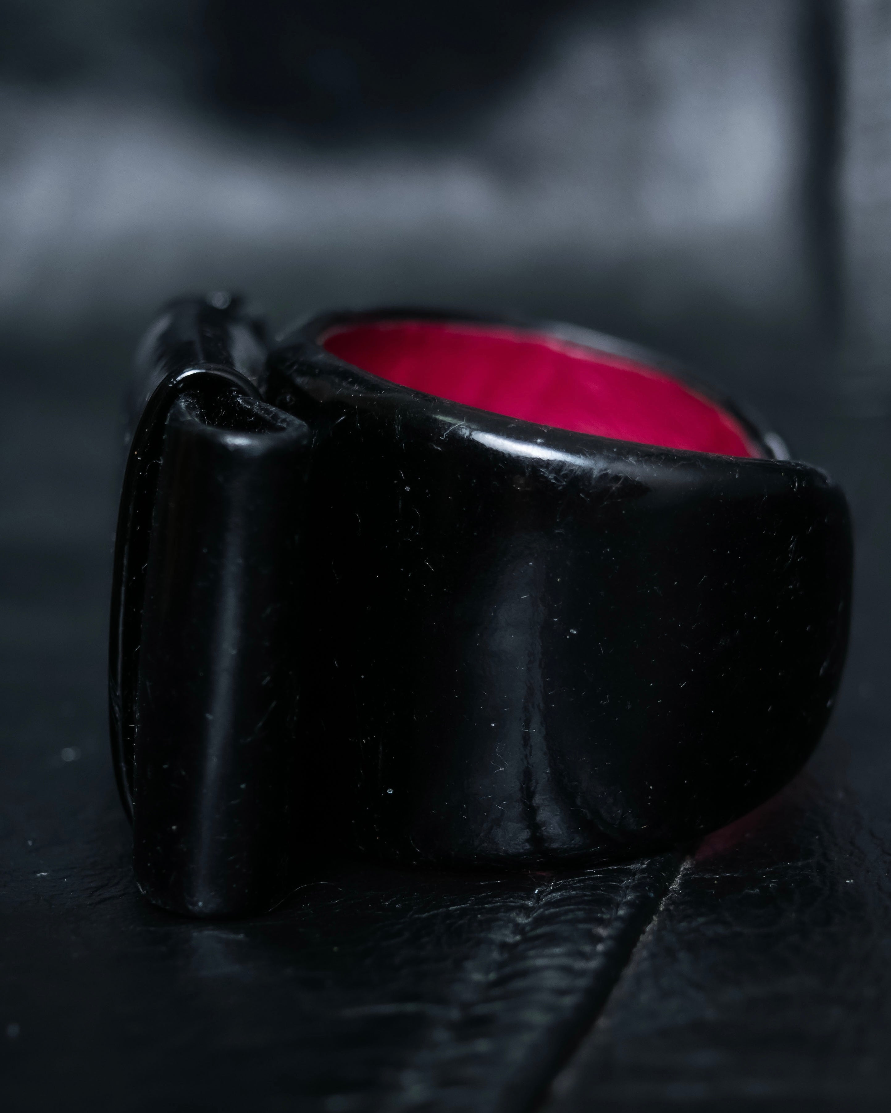 "miu miu"  Ribbon design bangle