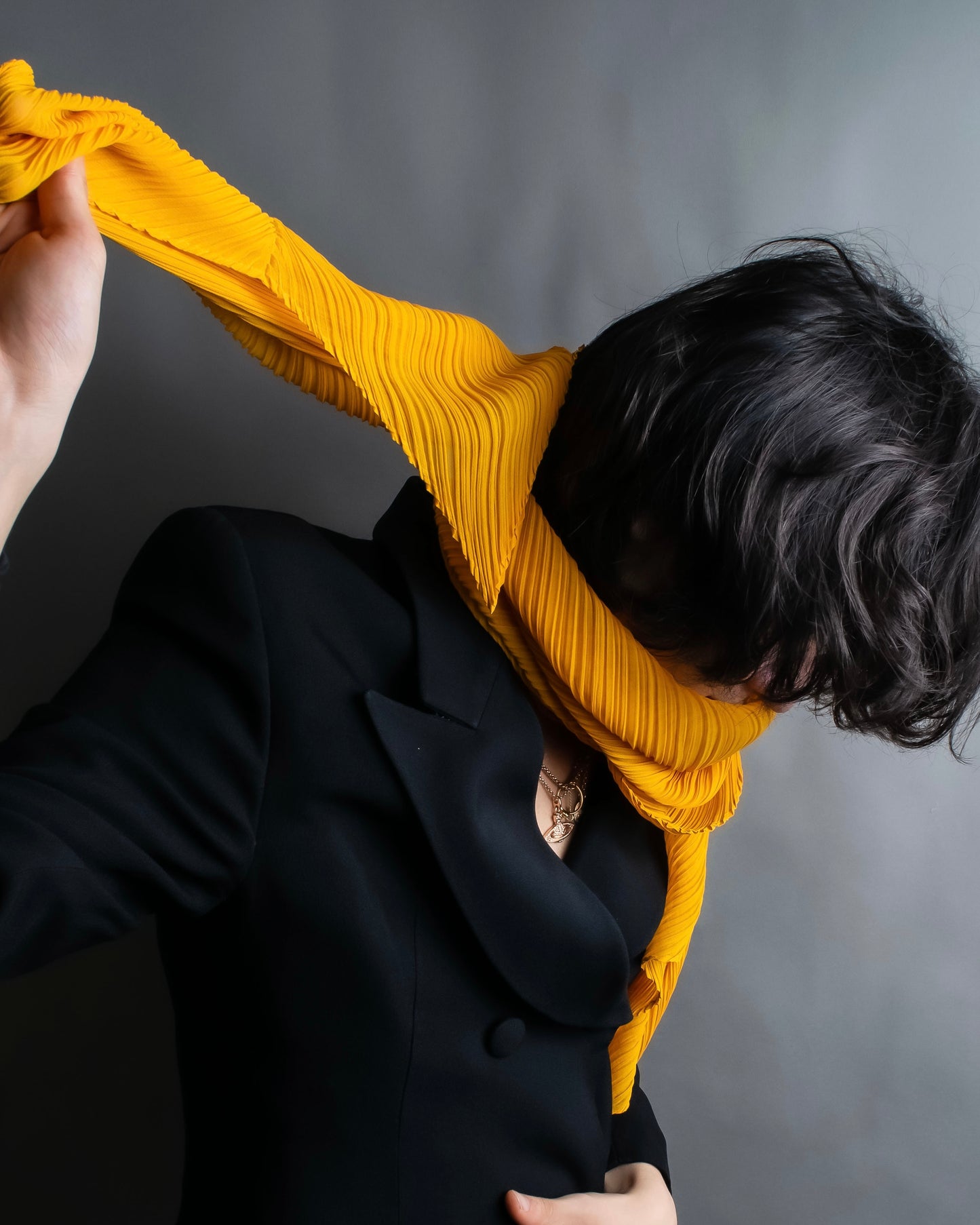 "PLEATS PLEASE ISSEY MIYAKE" Yellow orange color pleated stole