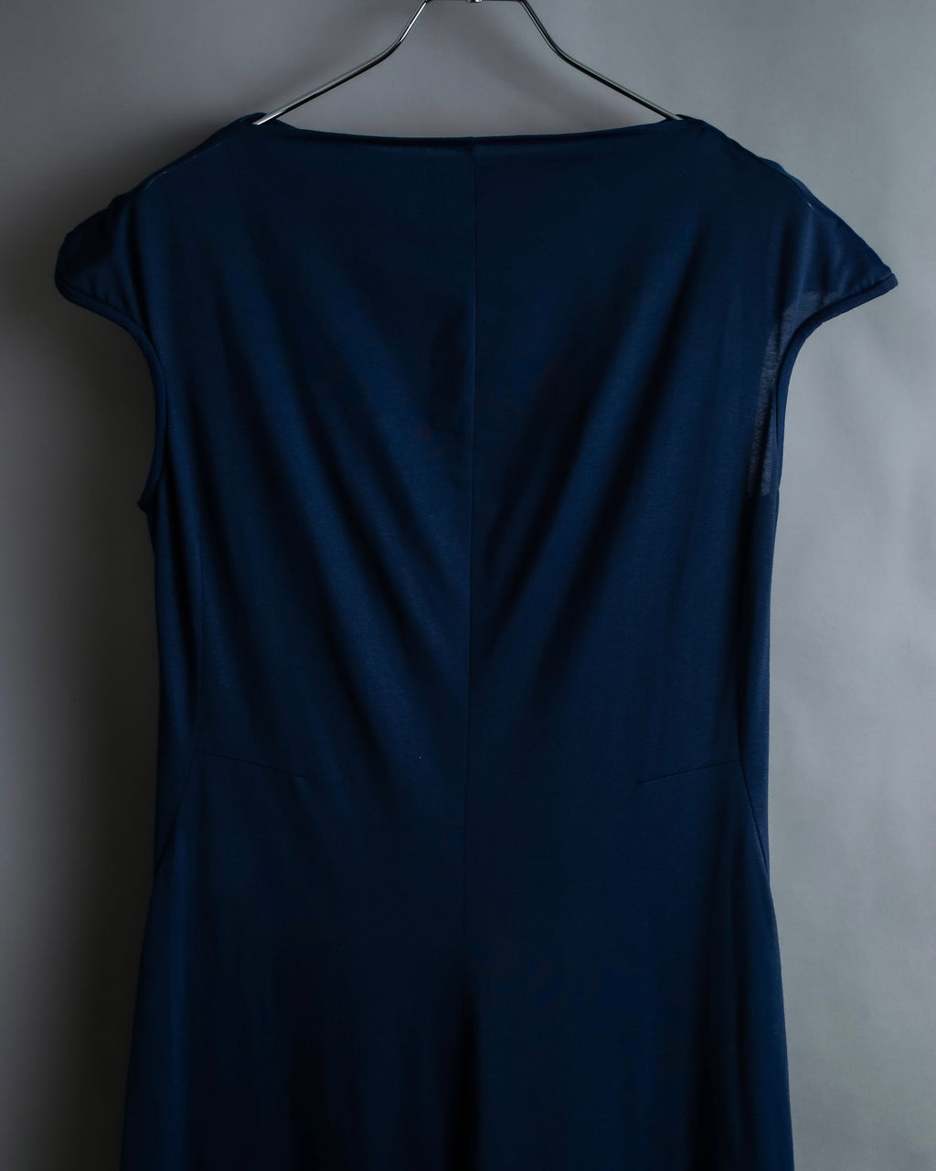 “Yohji Yamamoto” Beautiful color no sleeve dress