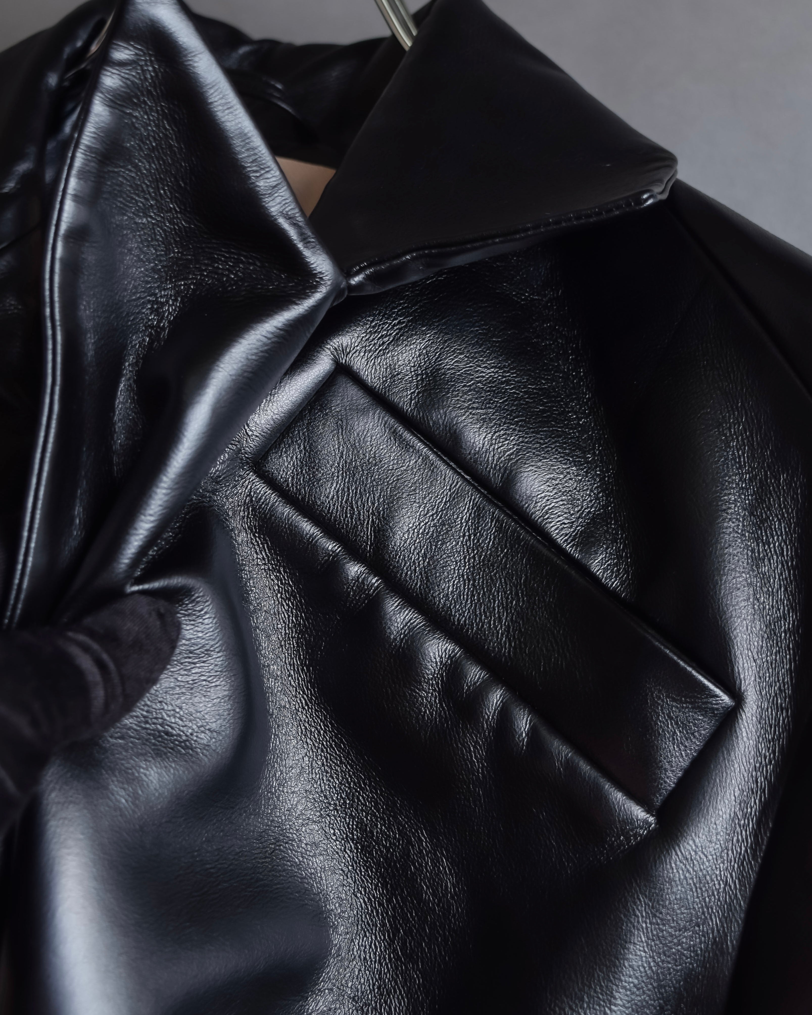 "MATÉRIEL TBILISI" Draped belted synthetic leather long jacket
