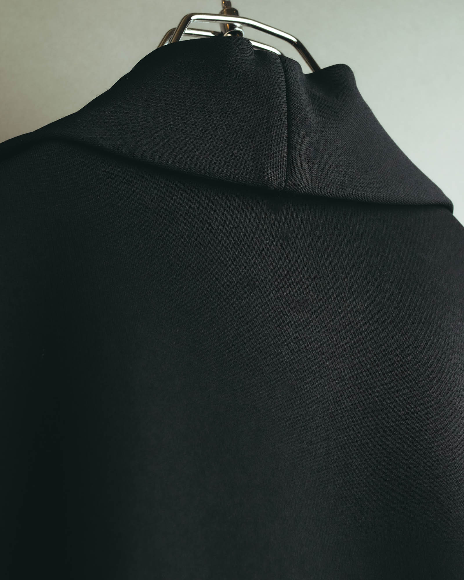 “VALENTINO” 2015-2018 Draped ruffle long coat