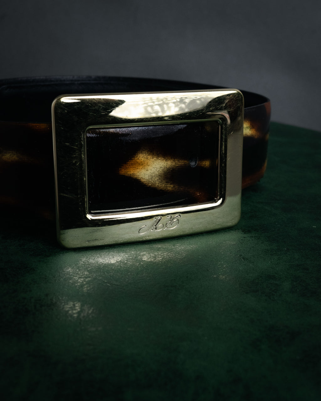 “Roger Vivier” 2010’s Patent tortoiseshell buckle belt