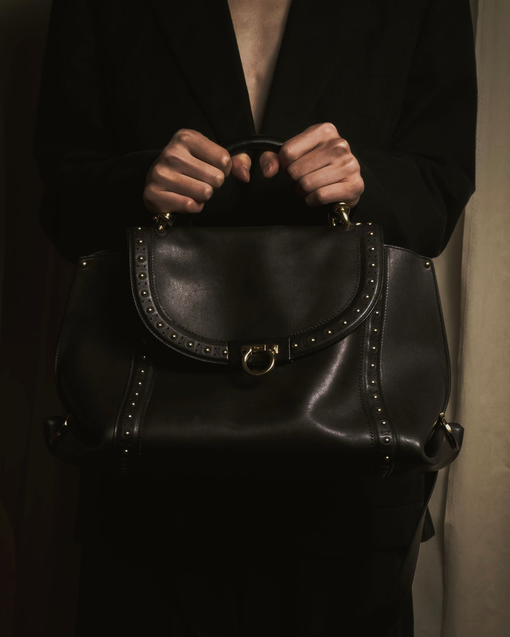 "Salvatore Ferragamo" 铆钉 Gancini 手提包