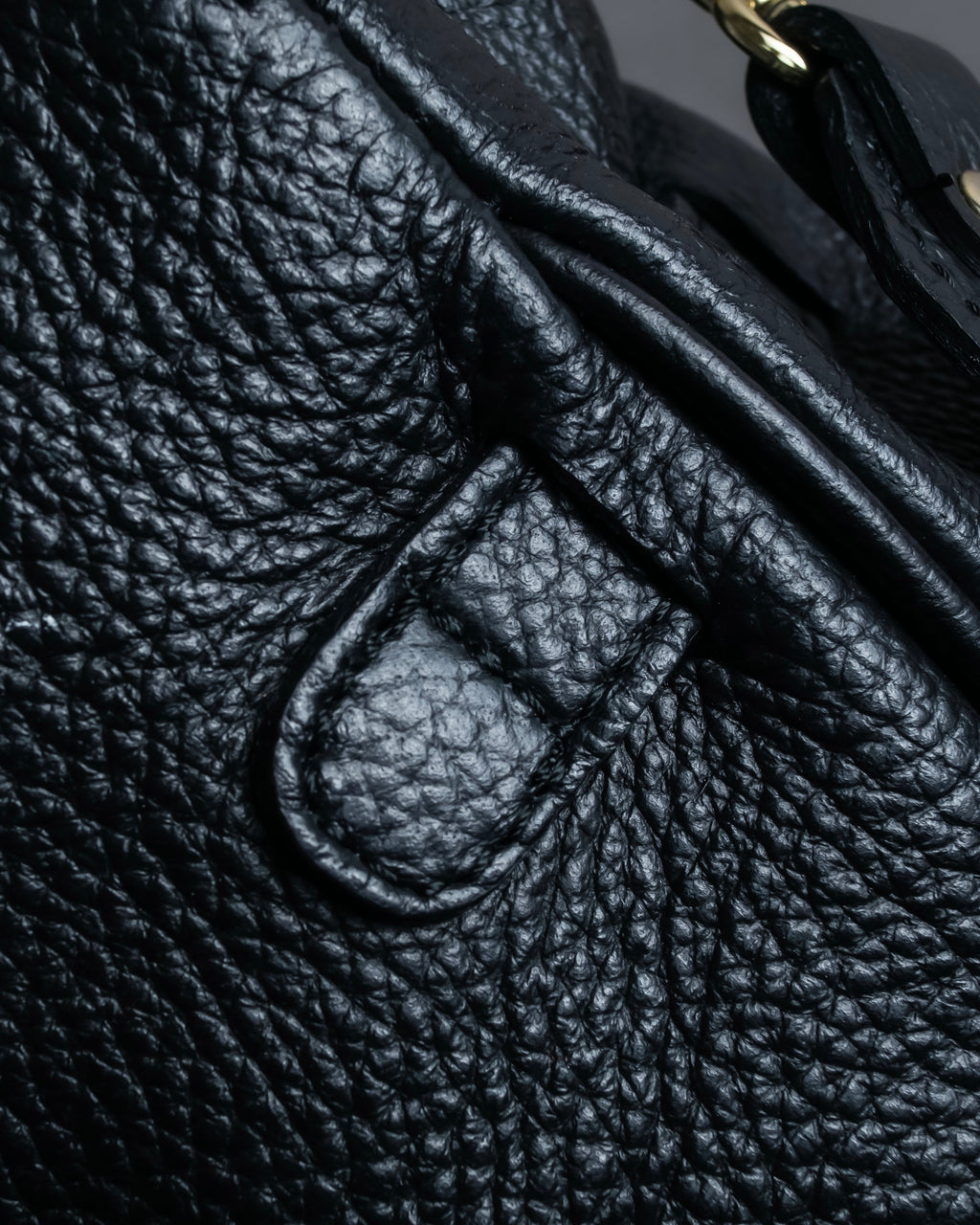 "AULENTTI" Gold closure belt design leather 2-way bag