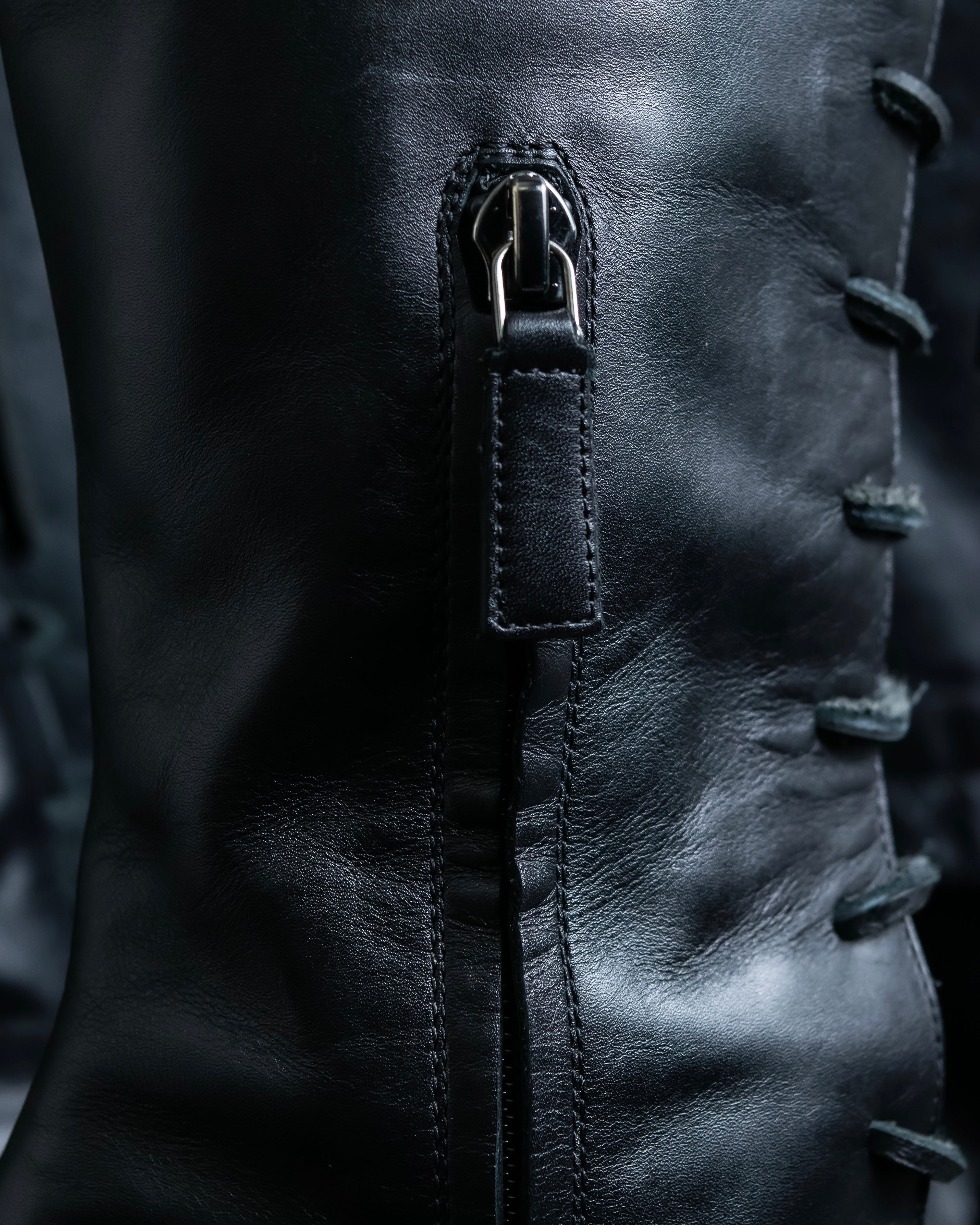 "TOM FORD" Fringe detail western long boots