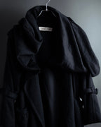 "TORUICHOU" Muffler-style collar military detail coat