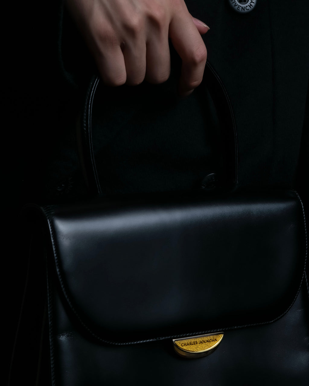 "Charles Jourdan" Logo half-moon metal plate design leather hand bag